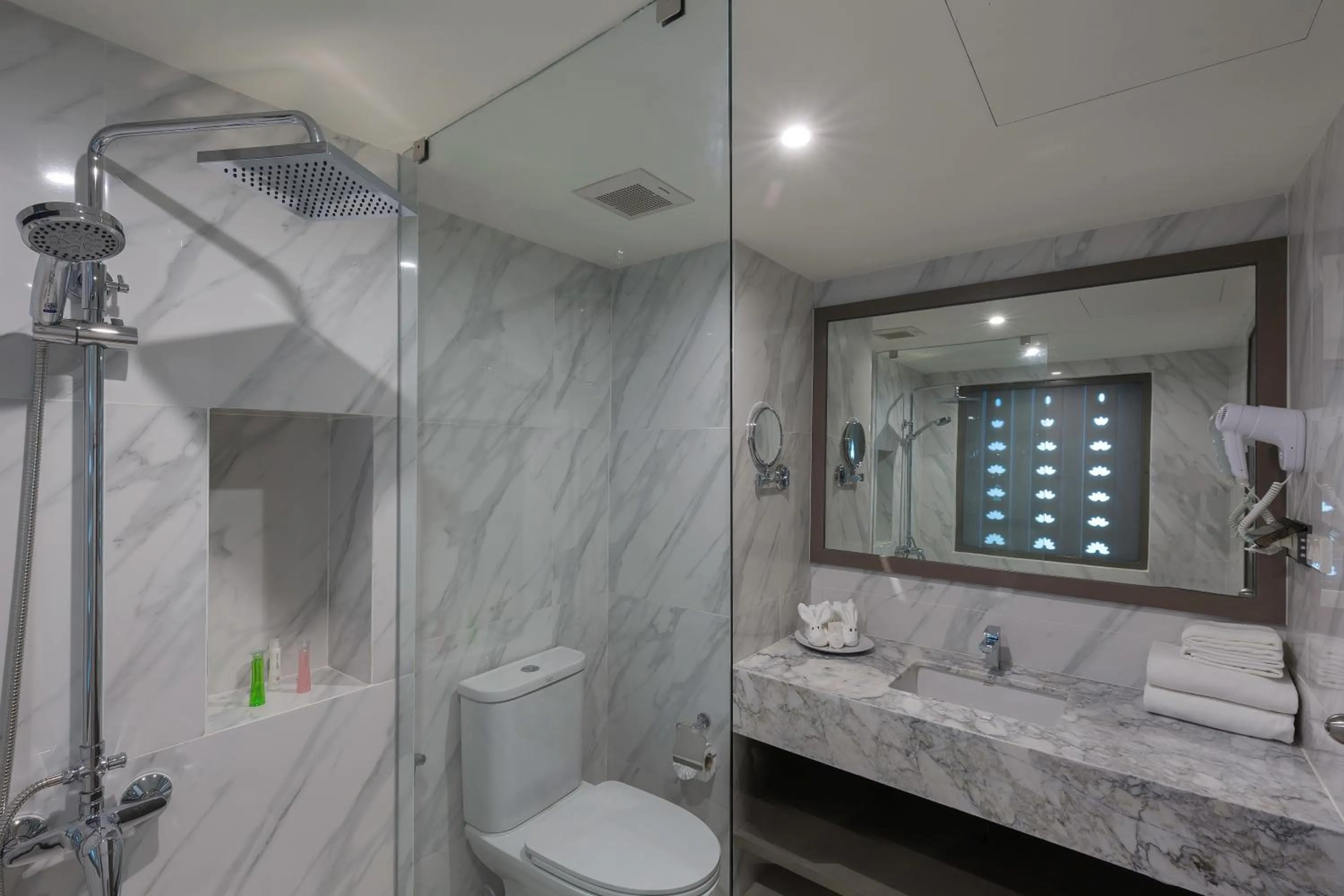 Shower in Chanalai Flora Resort, Kata Beach