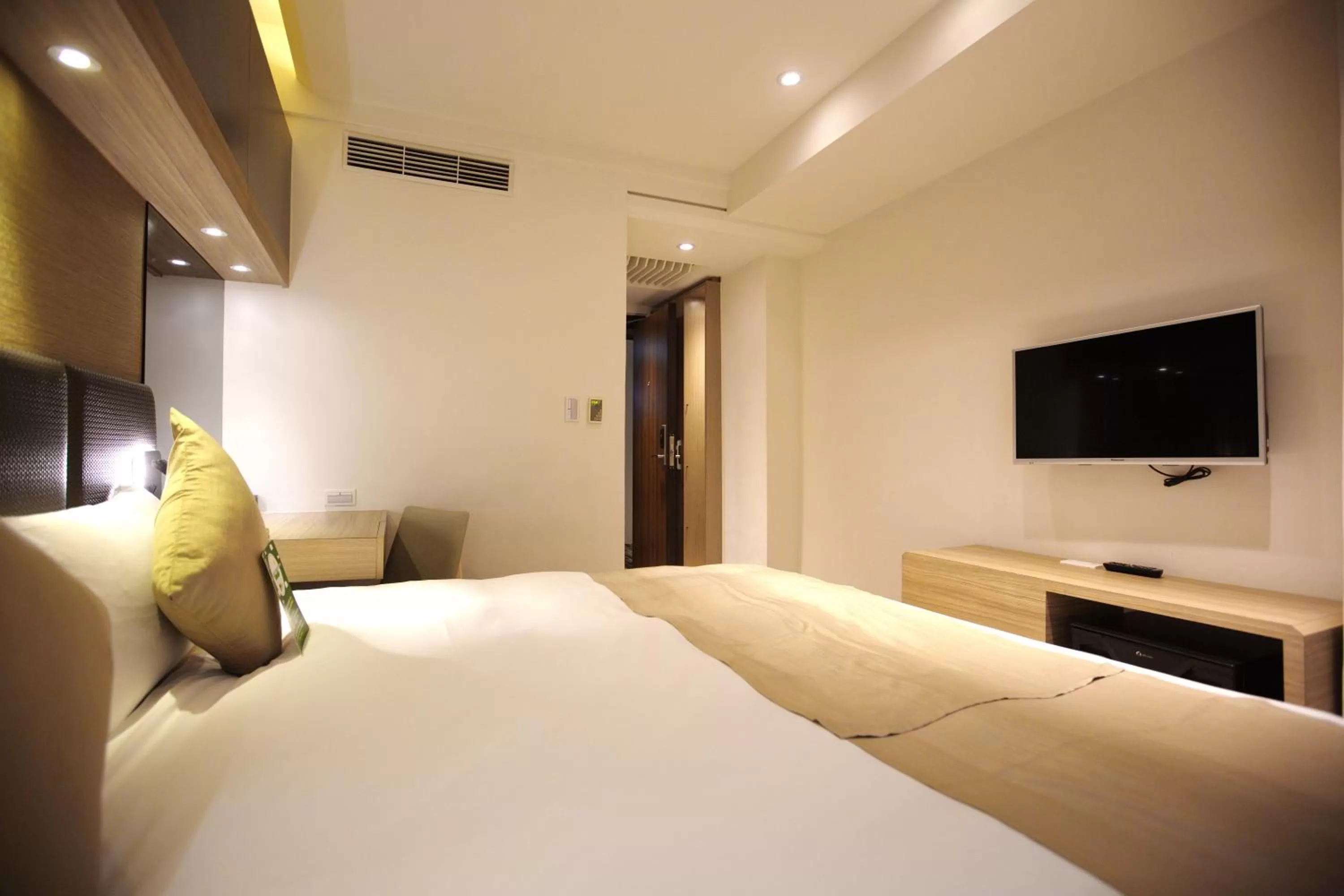 bunk bed, Bed in Shin Yuan Park Hotel