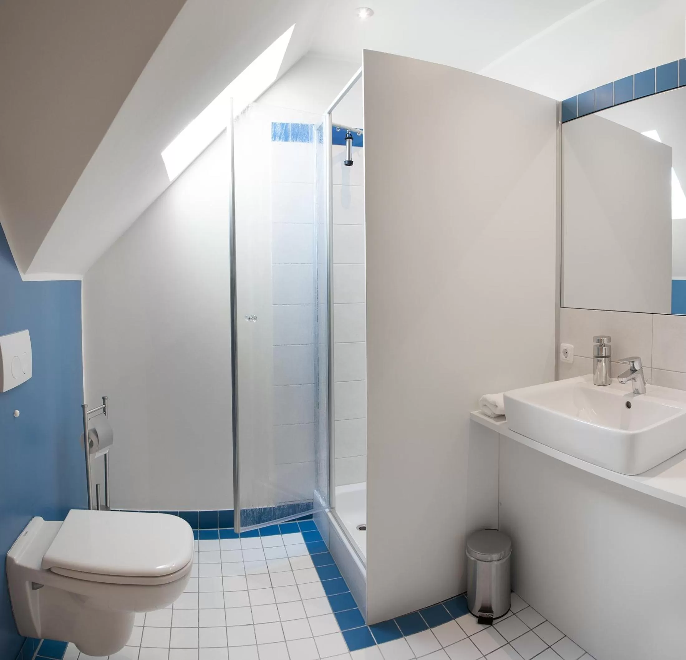 Bathroom in Hotel Elbblick Garni