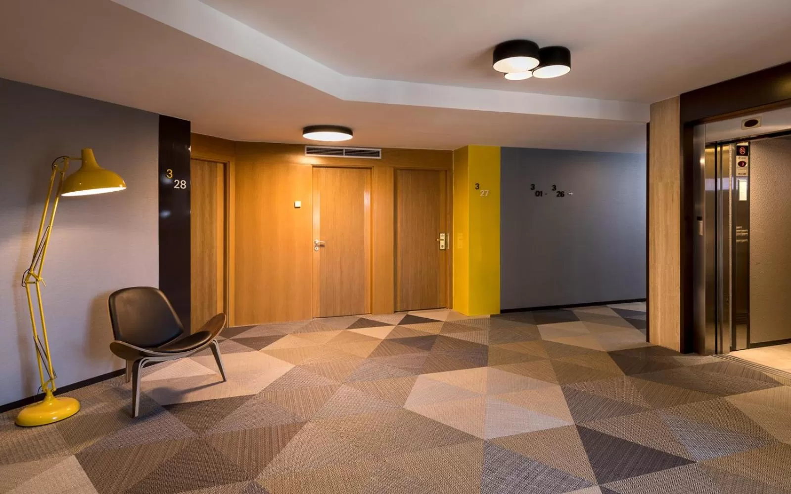 Decorative detail in Rafaelhoteles Atocha