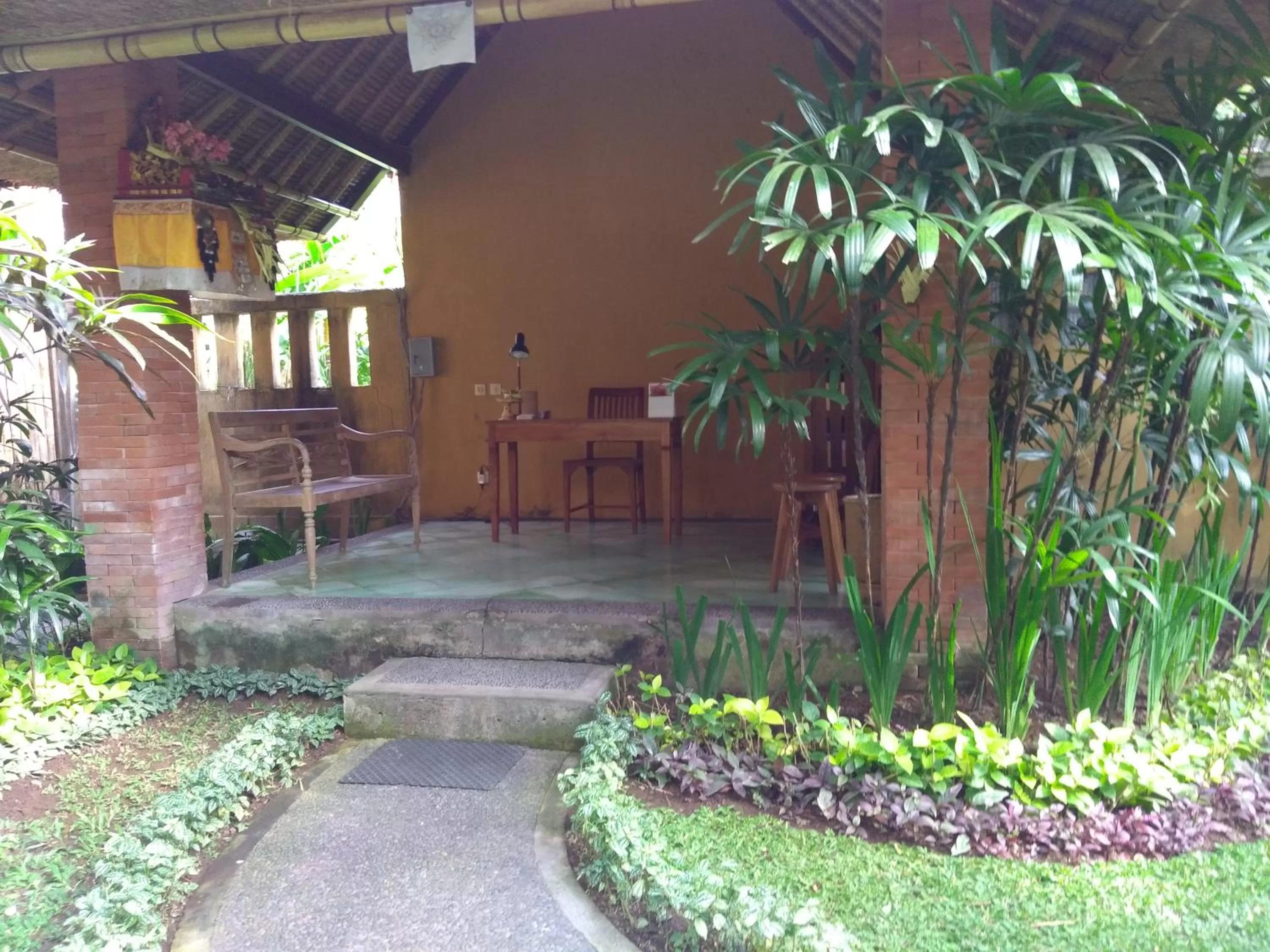 Ubud Lestari Bungalows