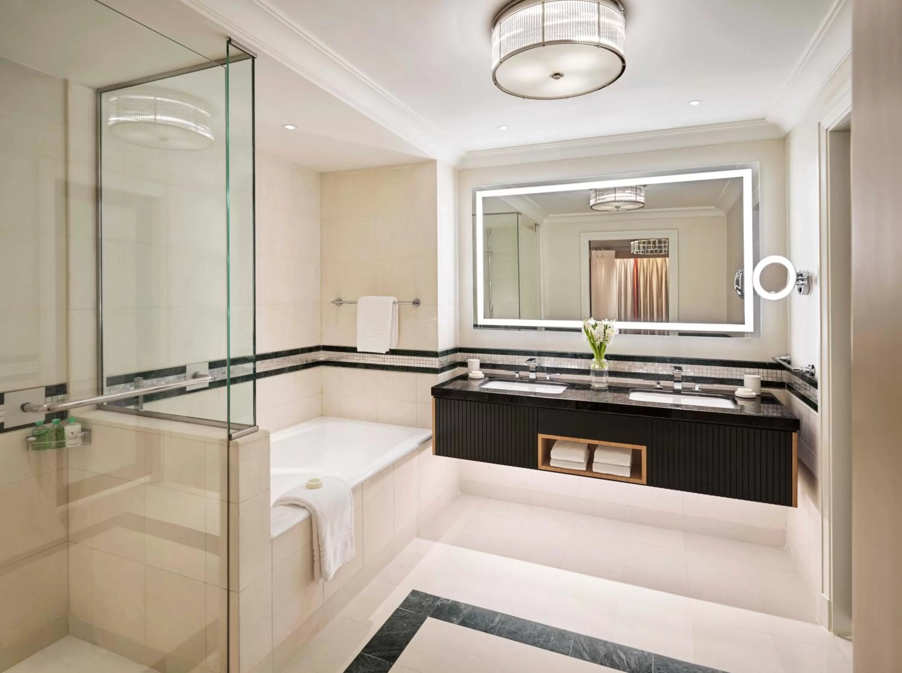 Bathroom in Four Seasons Hotel Amman