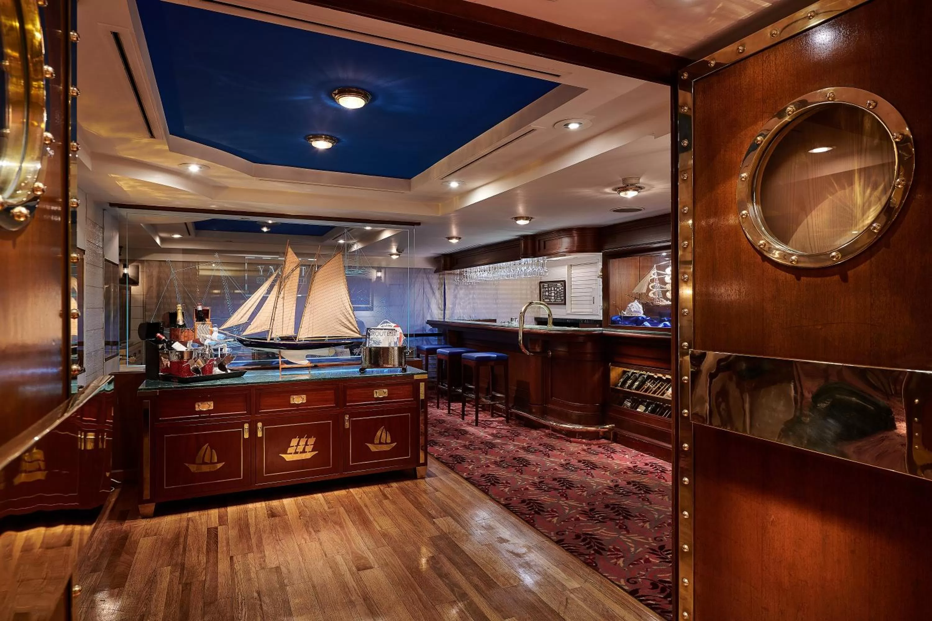 Restaurant/places to eat in The Riviera Hotel Taipei