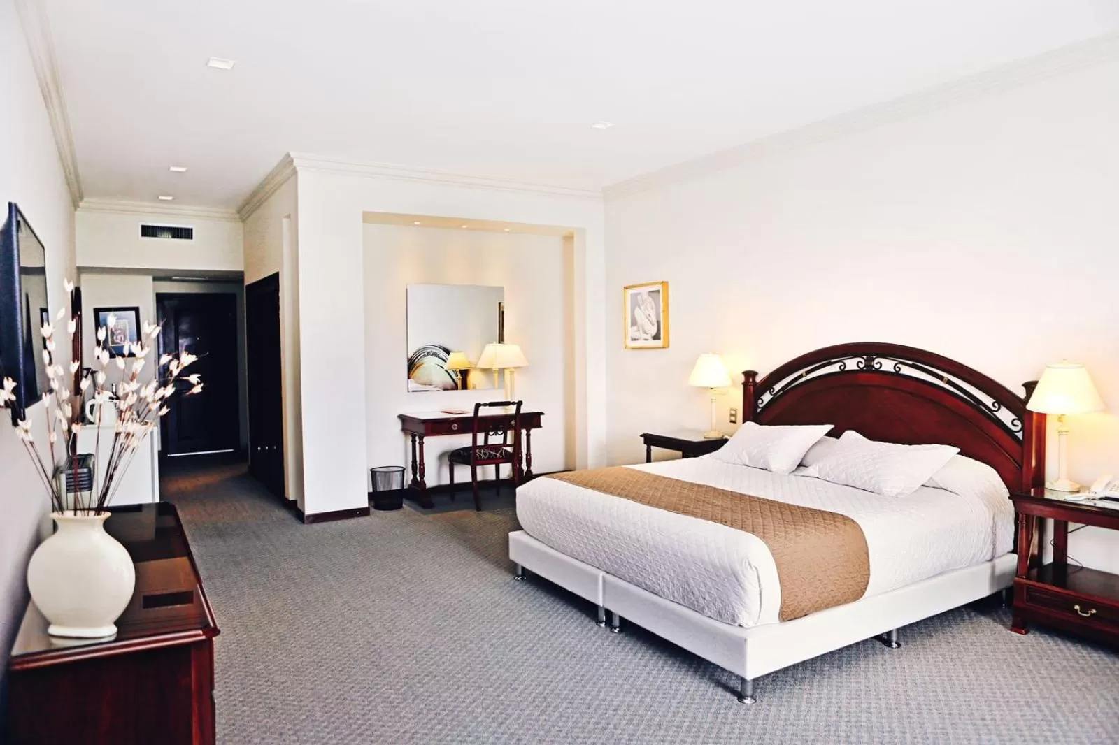 Bedroom, Bed in Hotel Los Parrales