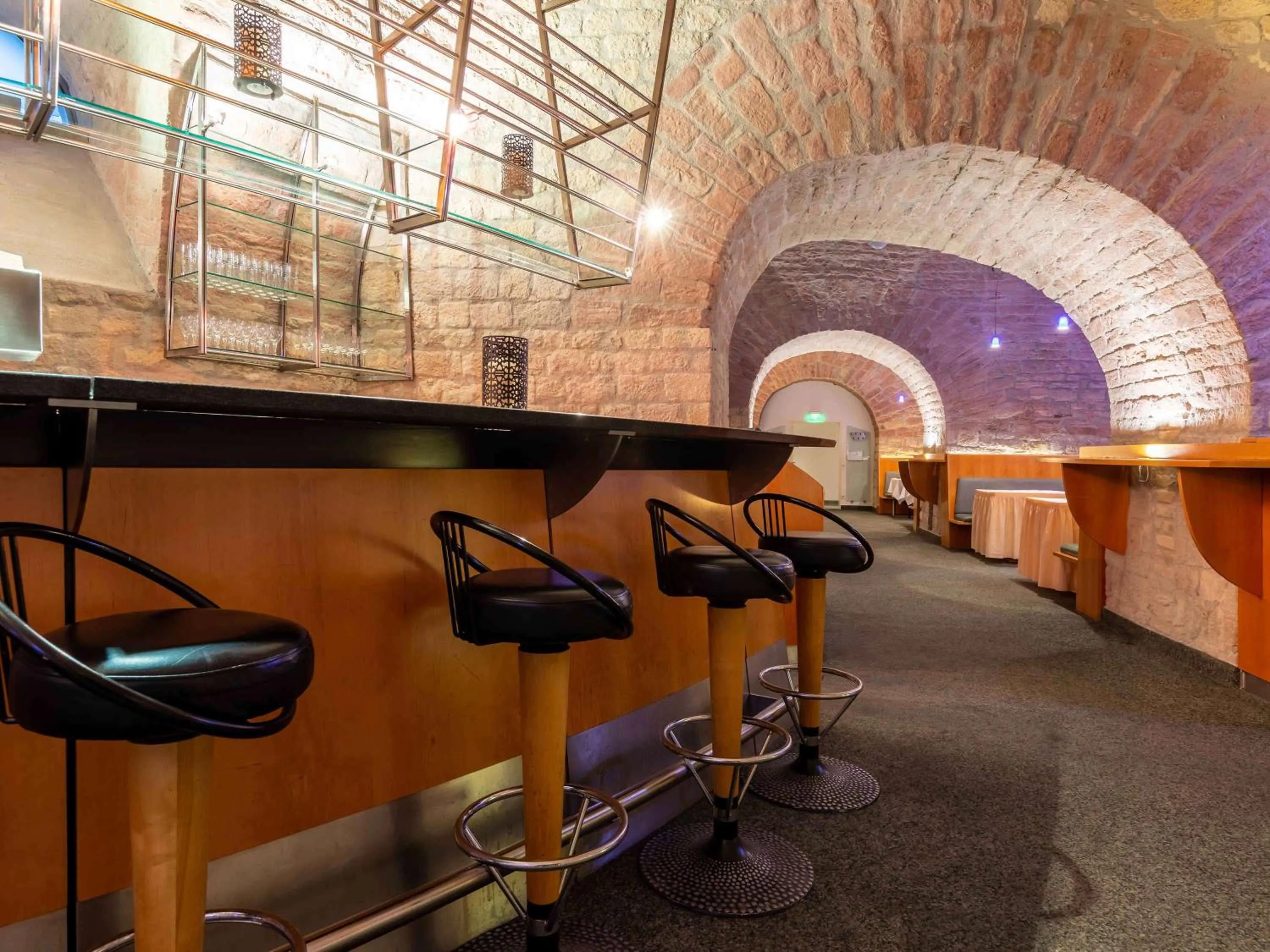 Restaurant/places to eat, Fitness Center/Facilities in Novotel Mainz