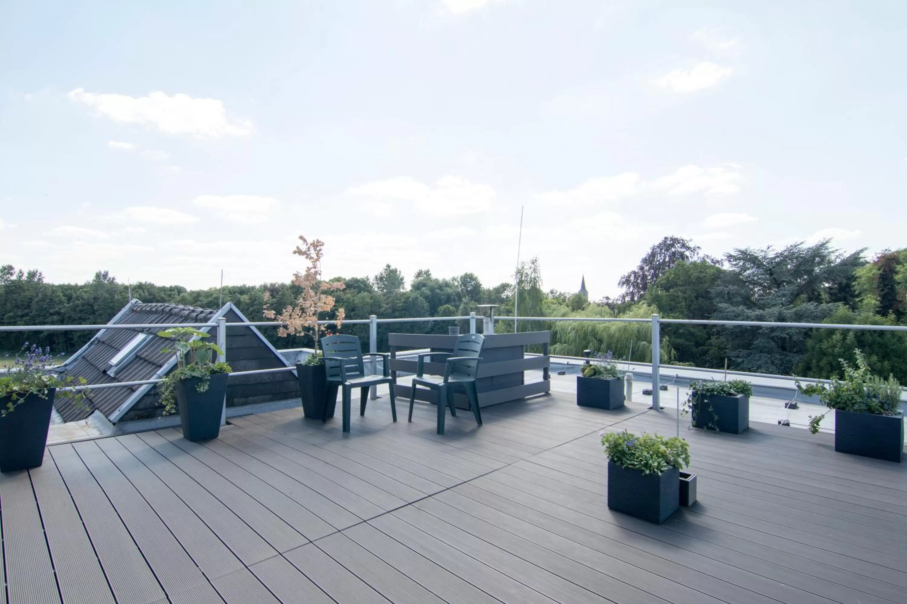 Balcony/Terrace in World House Wetten