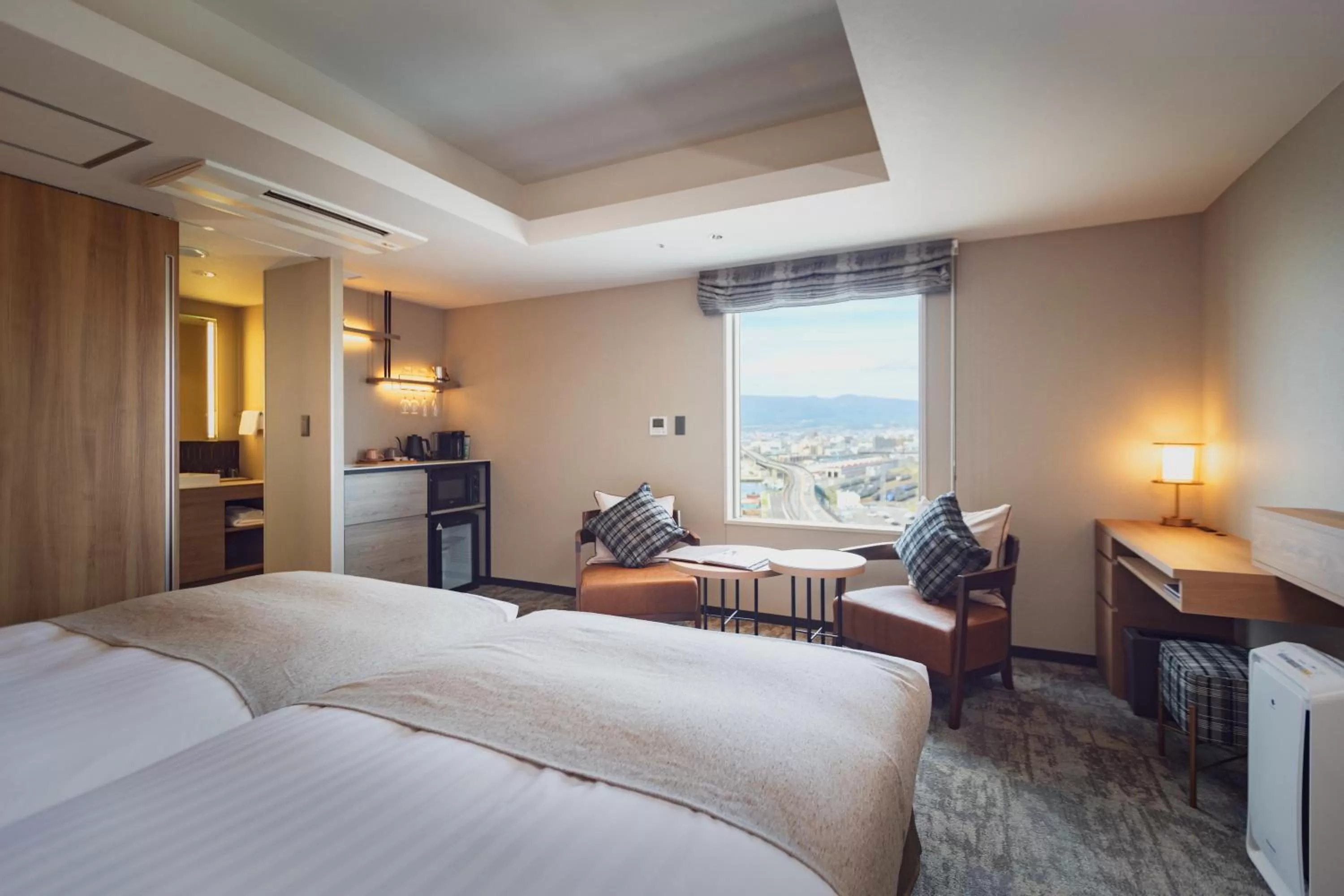 Bed in Tokyu Stay Hakodate Asaichi Akarinoyu