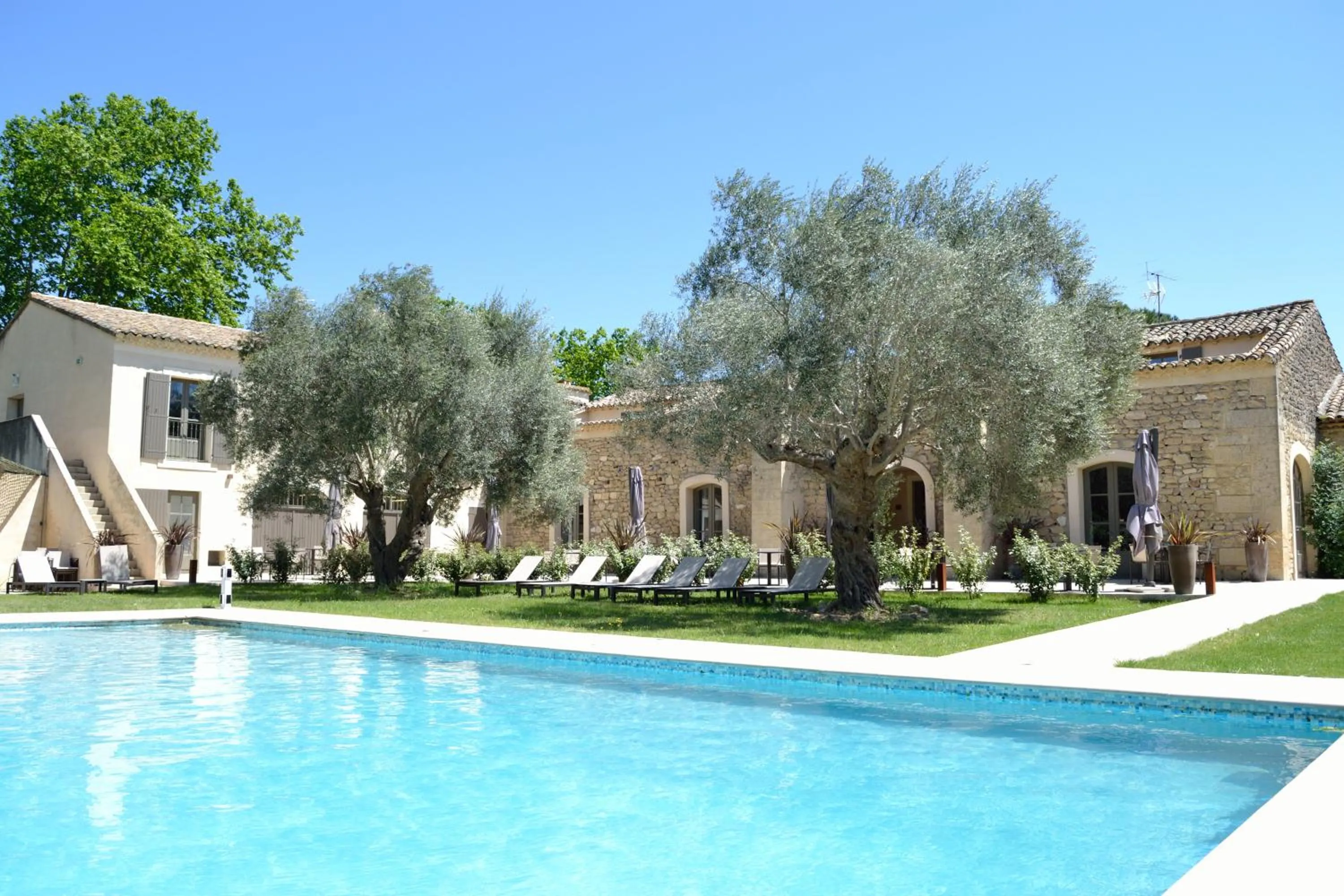 Hôtel & Restaurant de charme - La Bégude Saint-Pierre