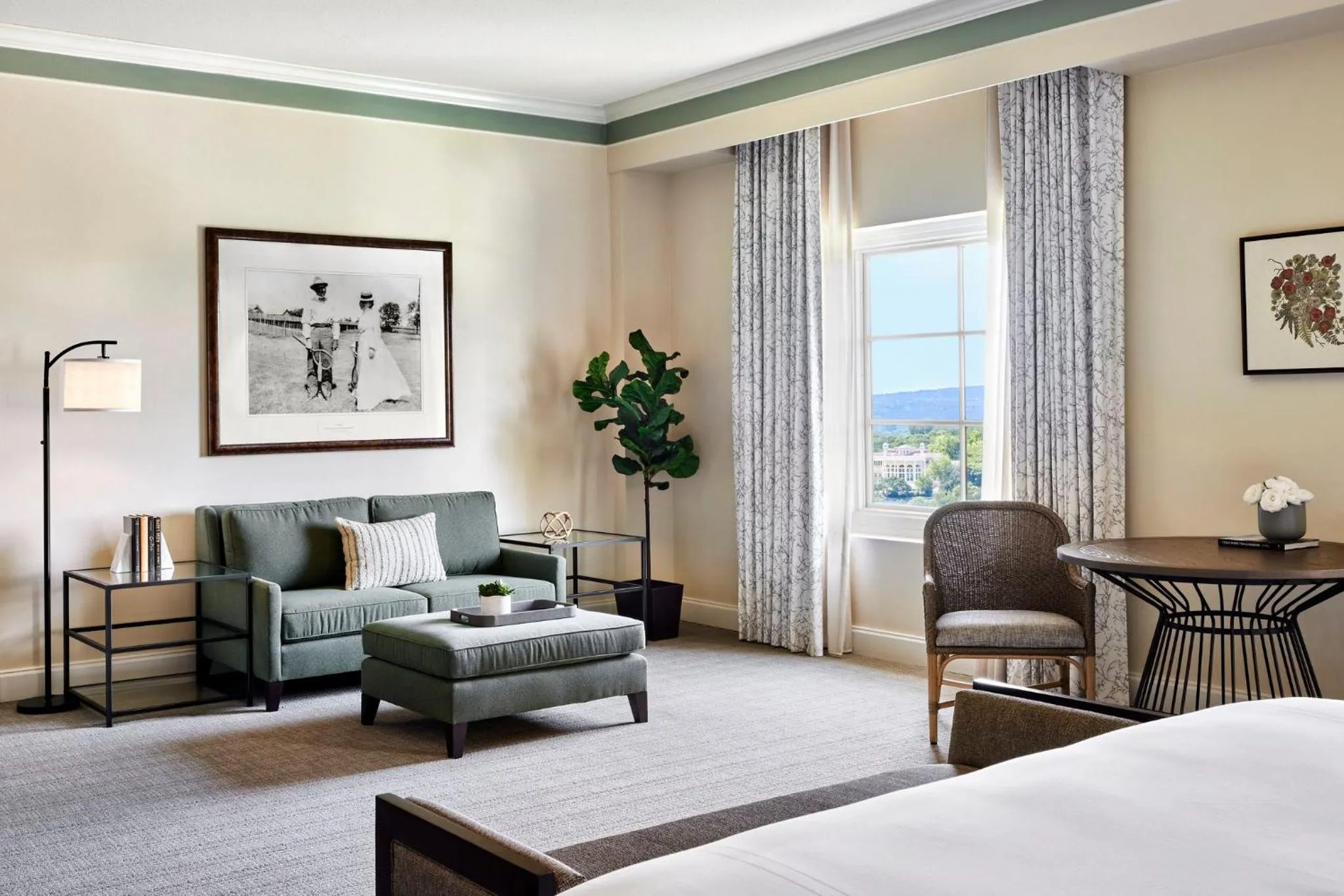 Photo of the whole room, Bed in Omni Barton Creek Resort and Spa Austin