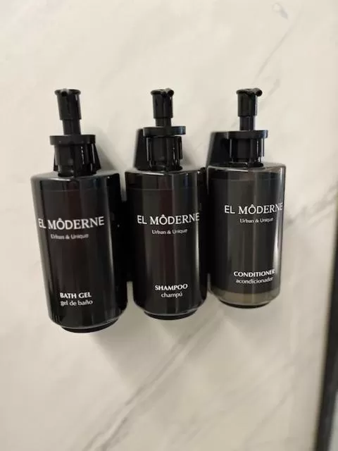 Decorative detail in El Môderne Hotel