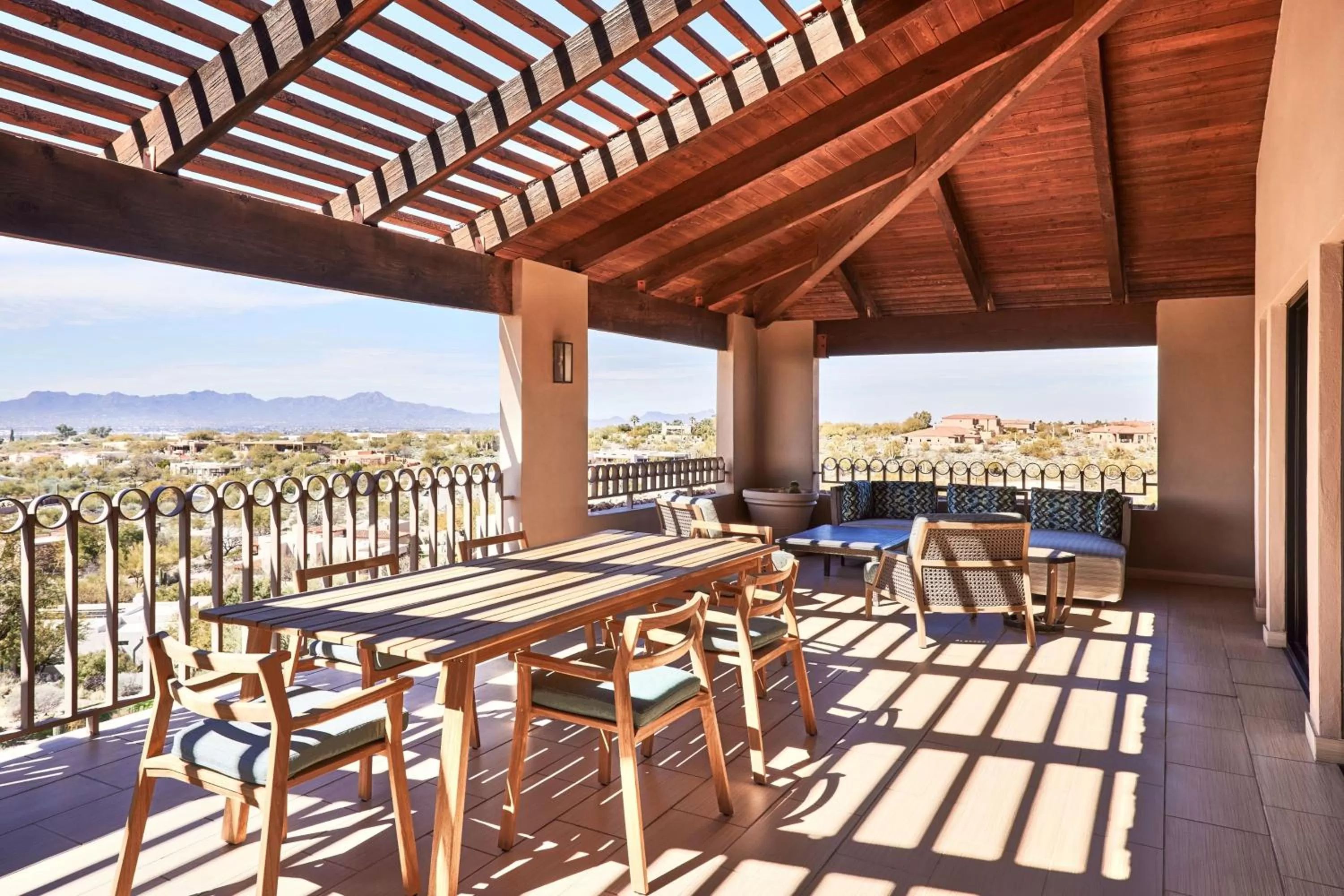 Photo of the whole room in The Westin La Paloma Resort & Spa