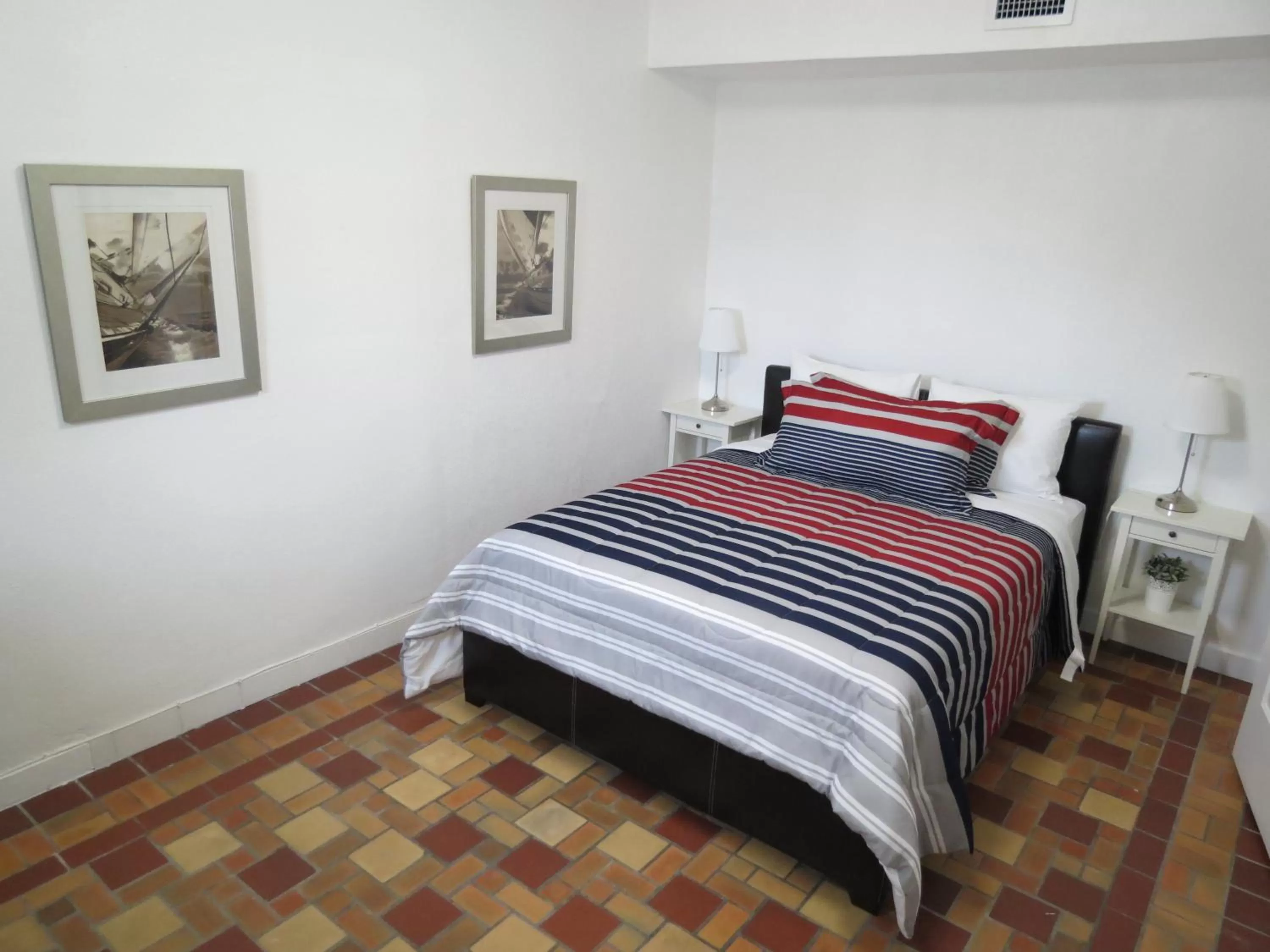 Bed in Harding Boutique Apartments