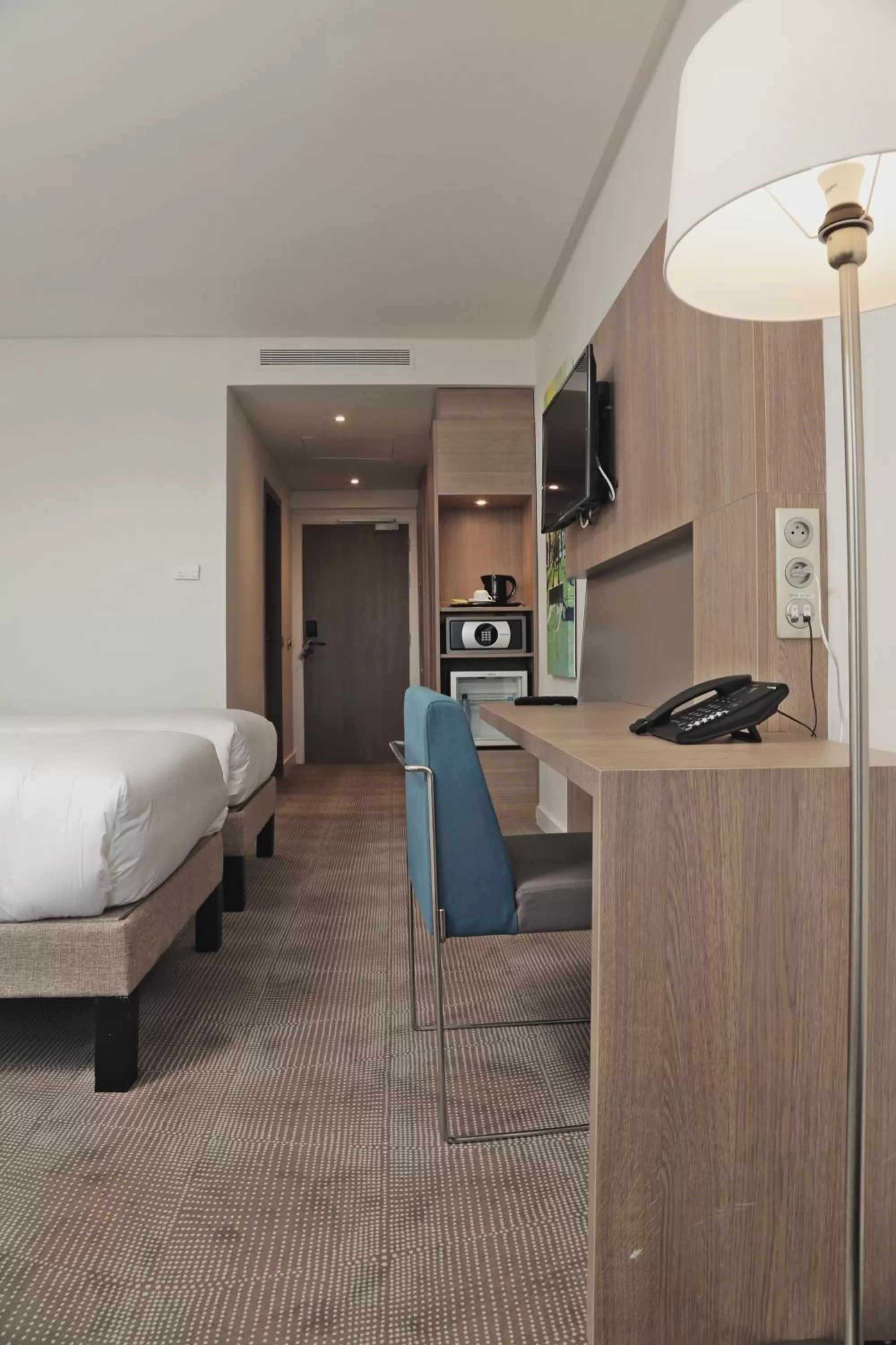 Coffee/tea facilities, Bed in Novotel Mohammedia