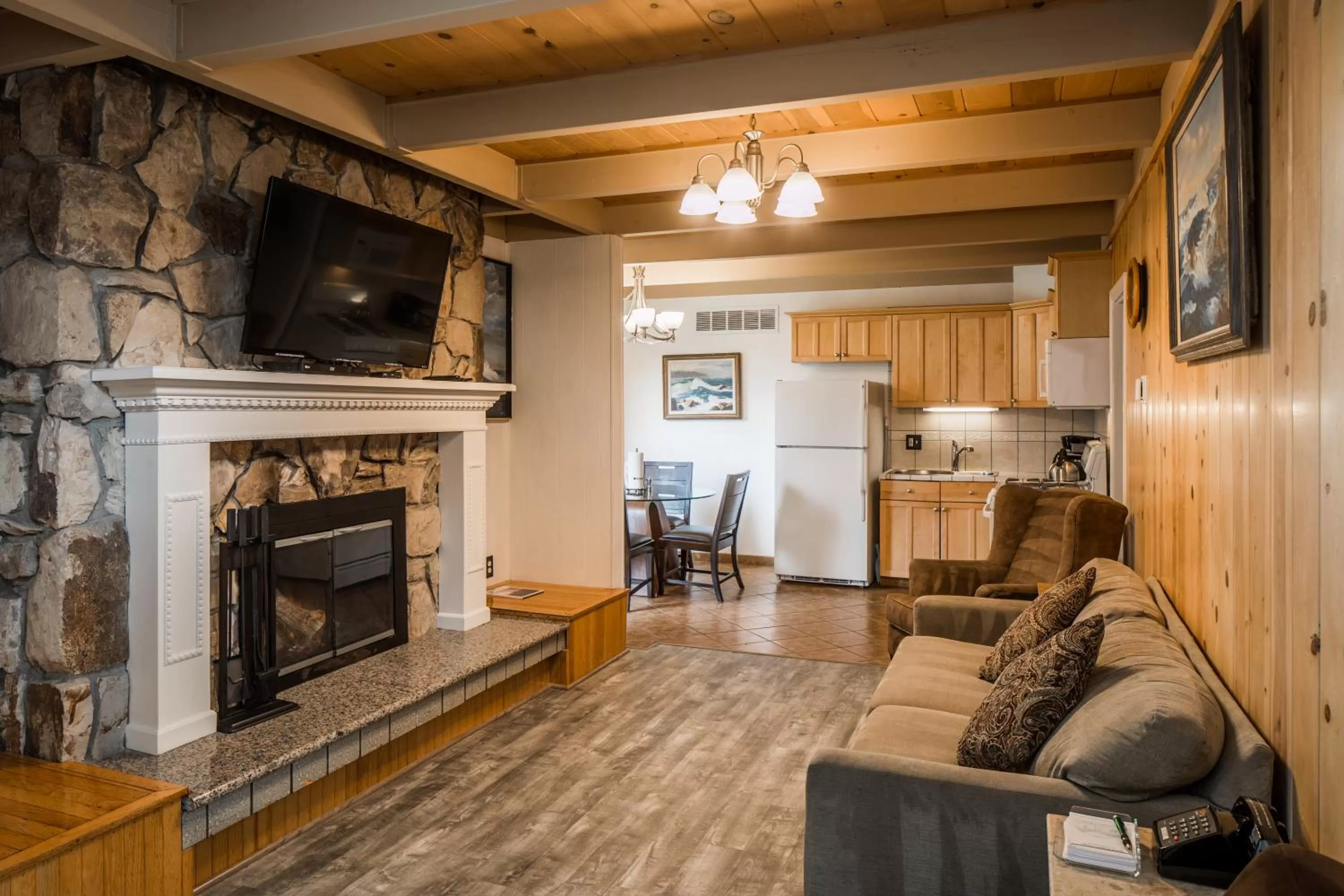 Living room in Andril Fireplace Cottages