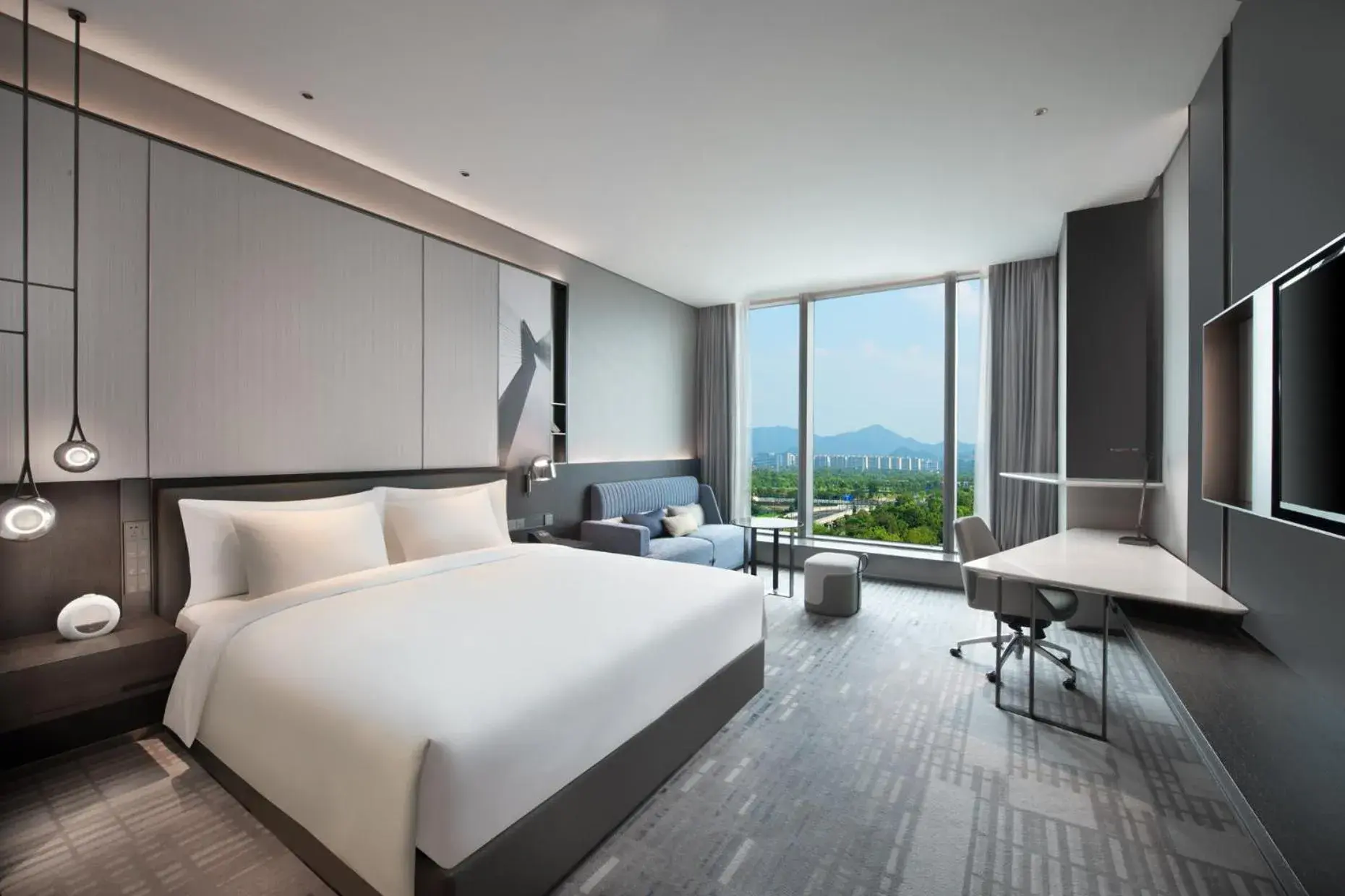 Standard King Room in Crowne Plaza Hangzhou Science City by IHG Standard King Room in Crowne Plaza Hangzhou Science City by IHG