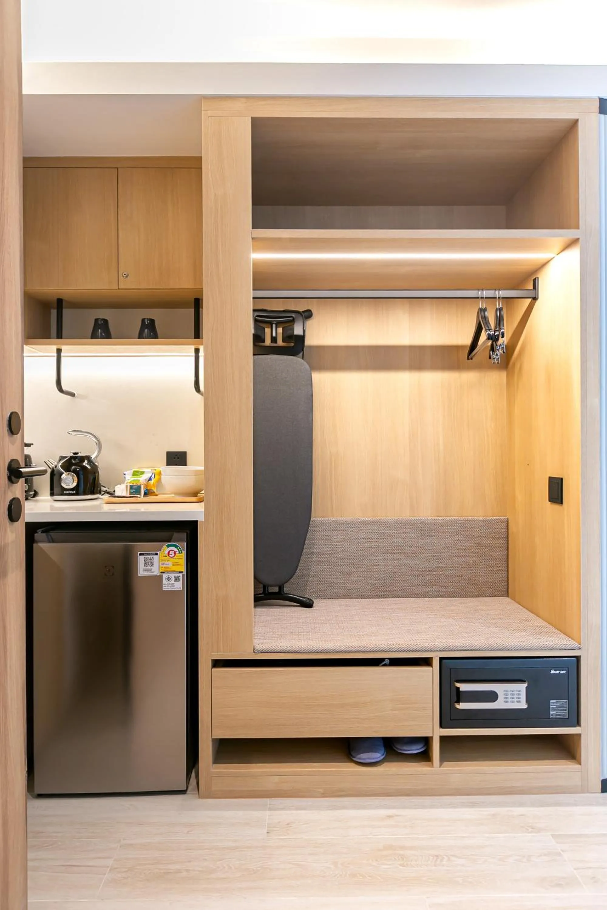 Kitchen or kitchenette in The SACHA Apart-Hotel Thonglor