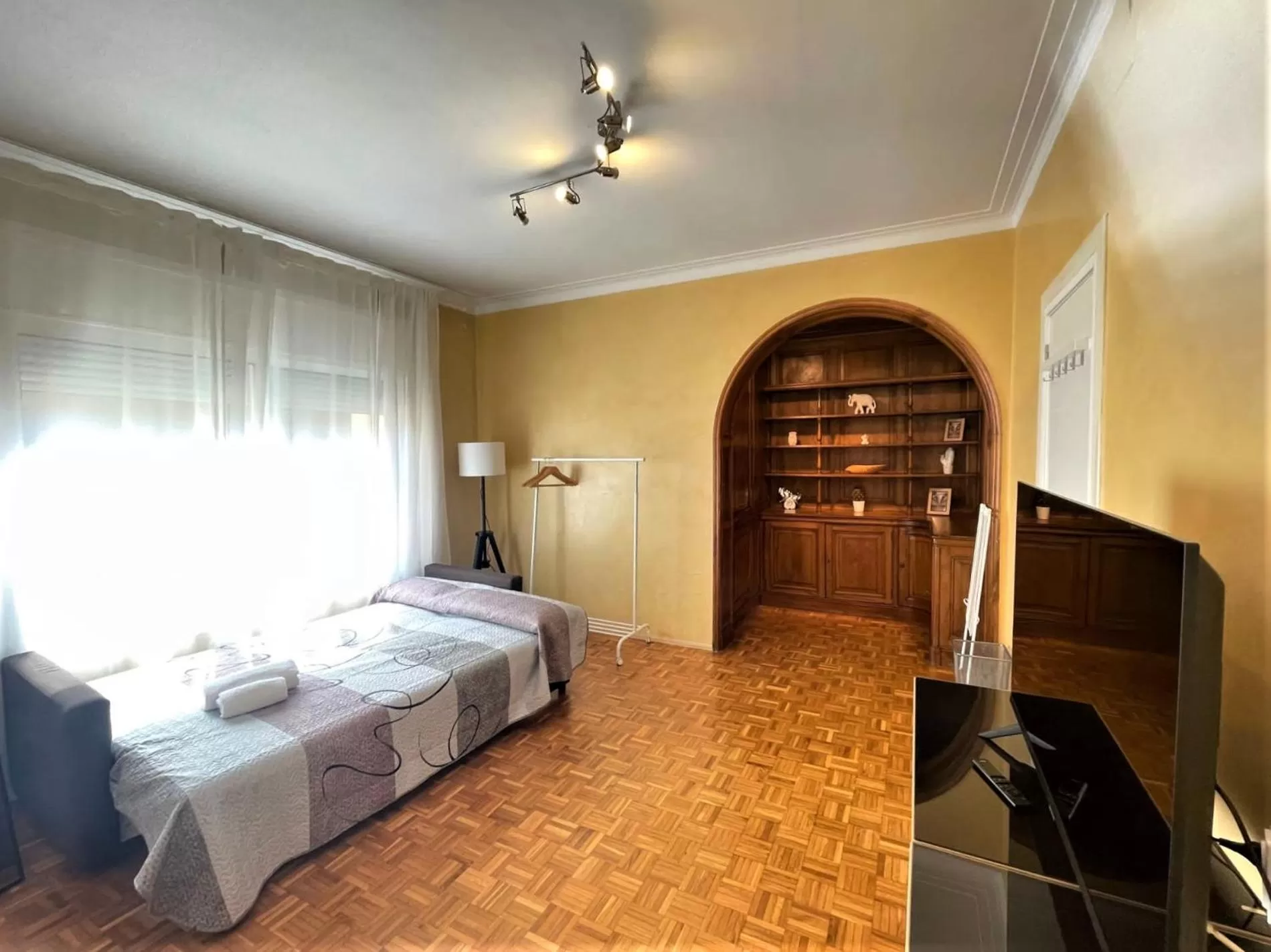 Bed in Villarroel habitaciones