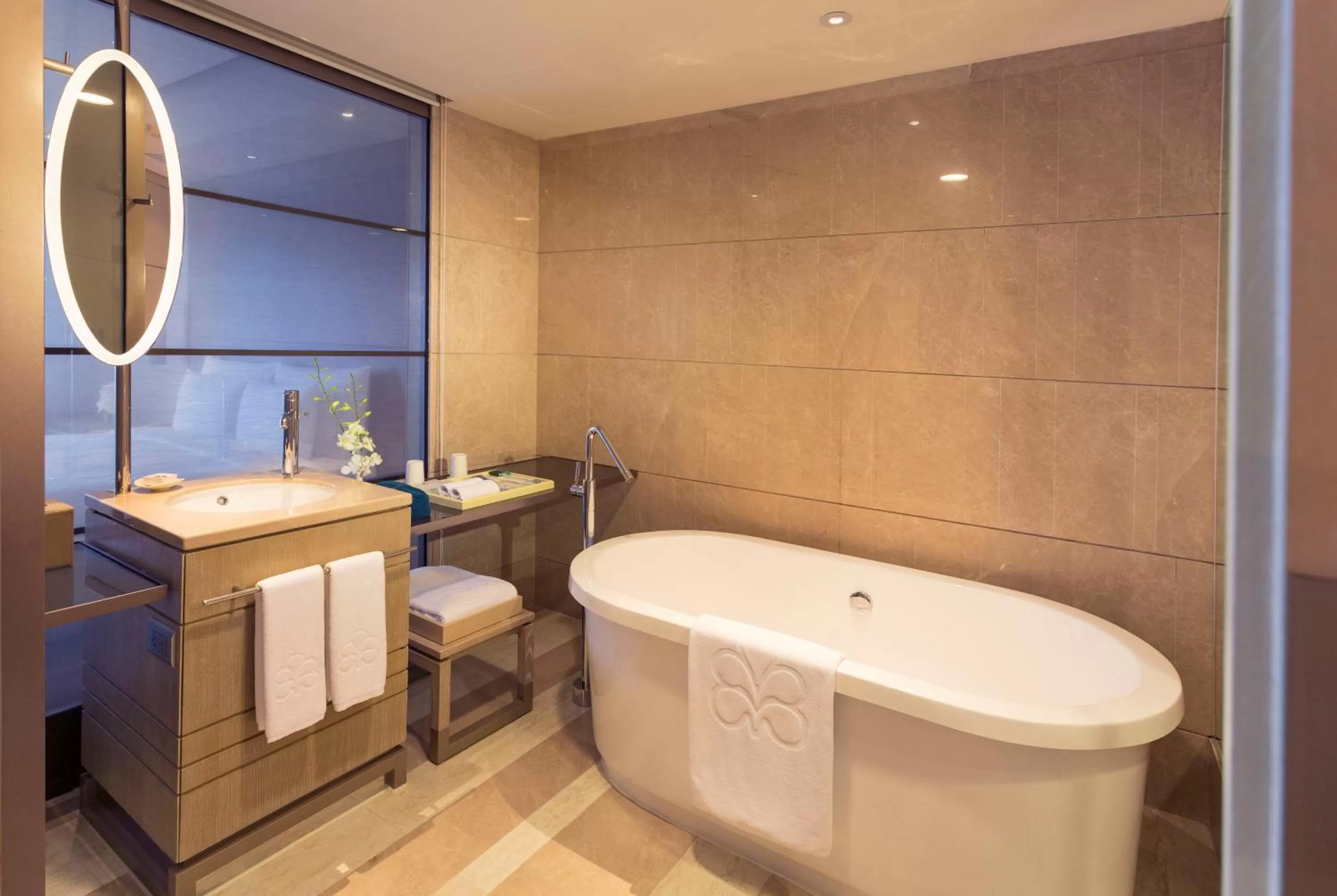 Bathroom in Hotel Nikko Saigon