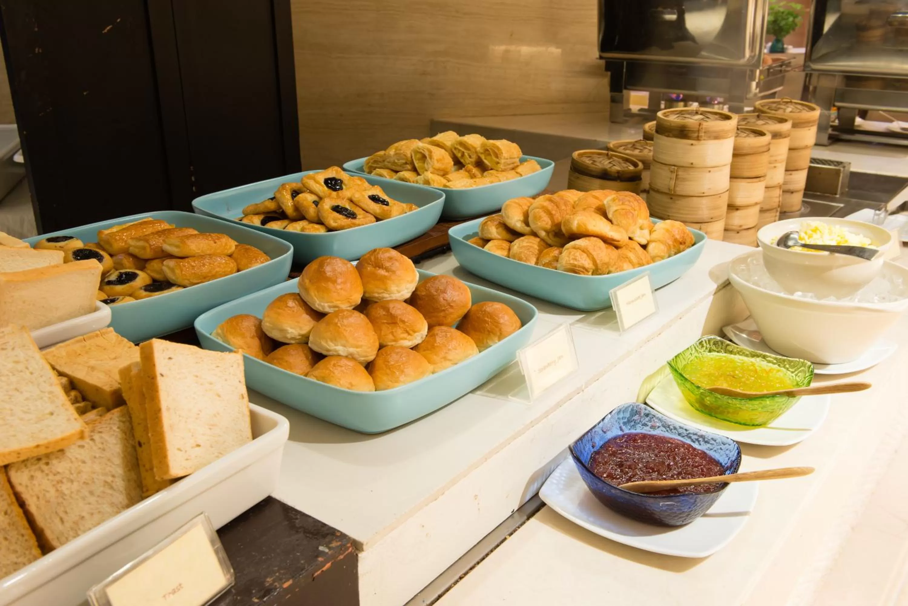 Buffet breakfast in Jasmine Resort Bangkok