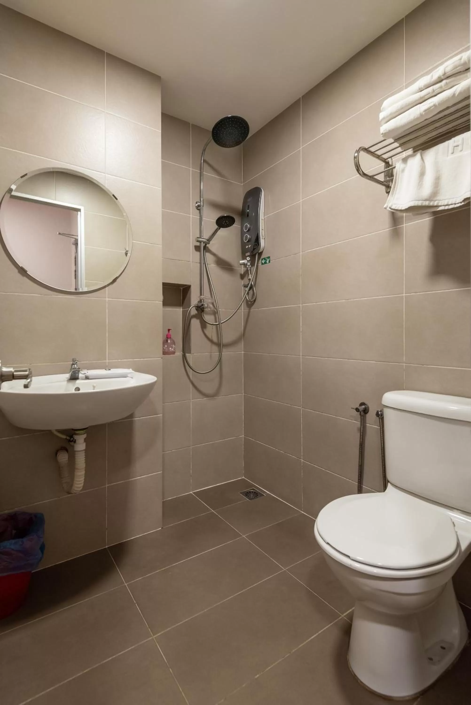 Bathroom in Worldview Grand Hotel