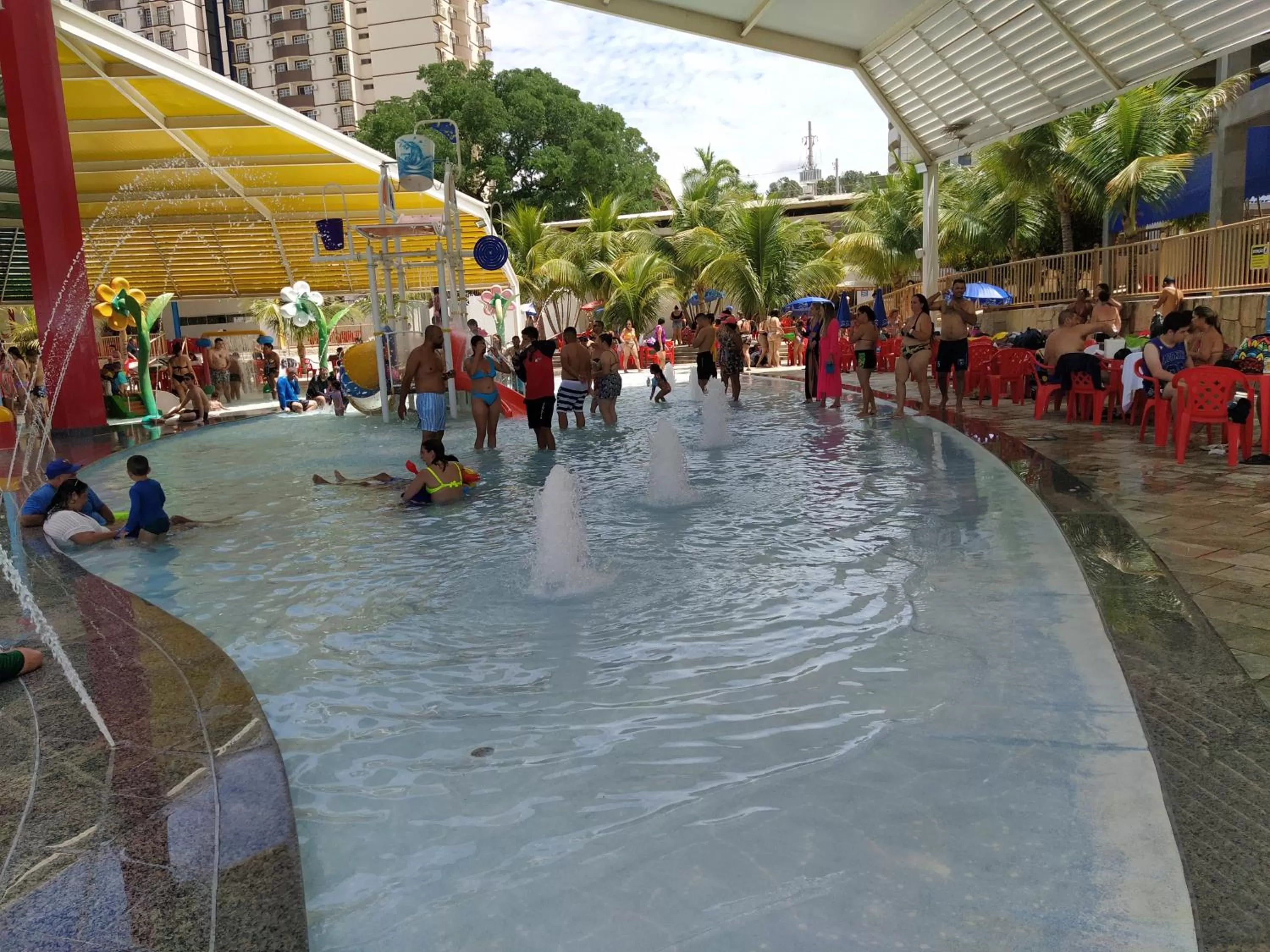 Spazzio Diroma Acqua e Splash Caldas novas, GRATIS PARK