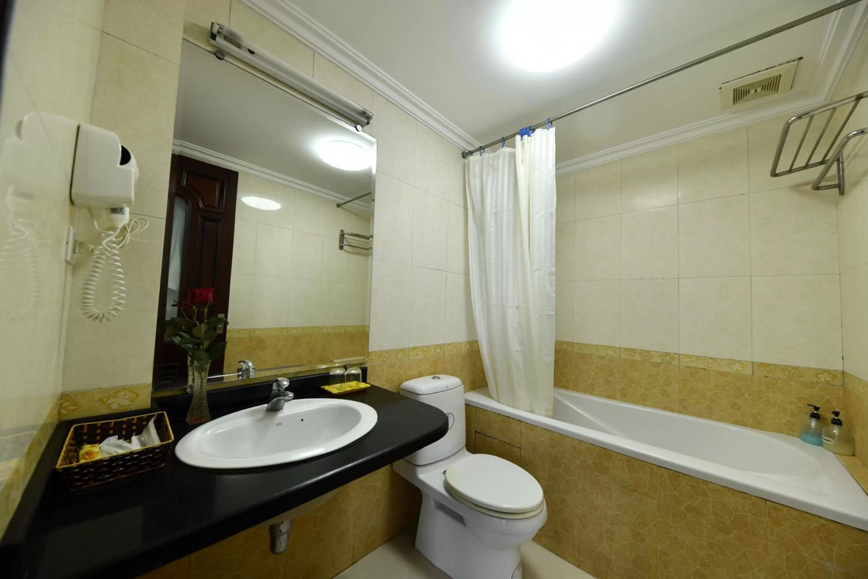 Phoenix Legend Hotel Hanoi