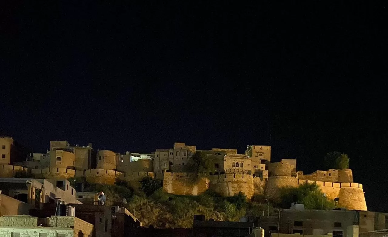 Mirvana Guest House & Camel safari