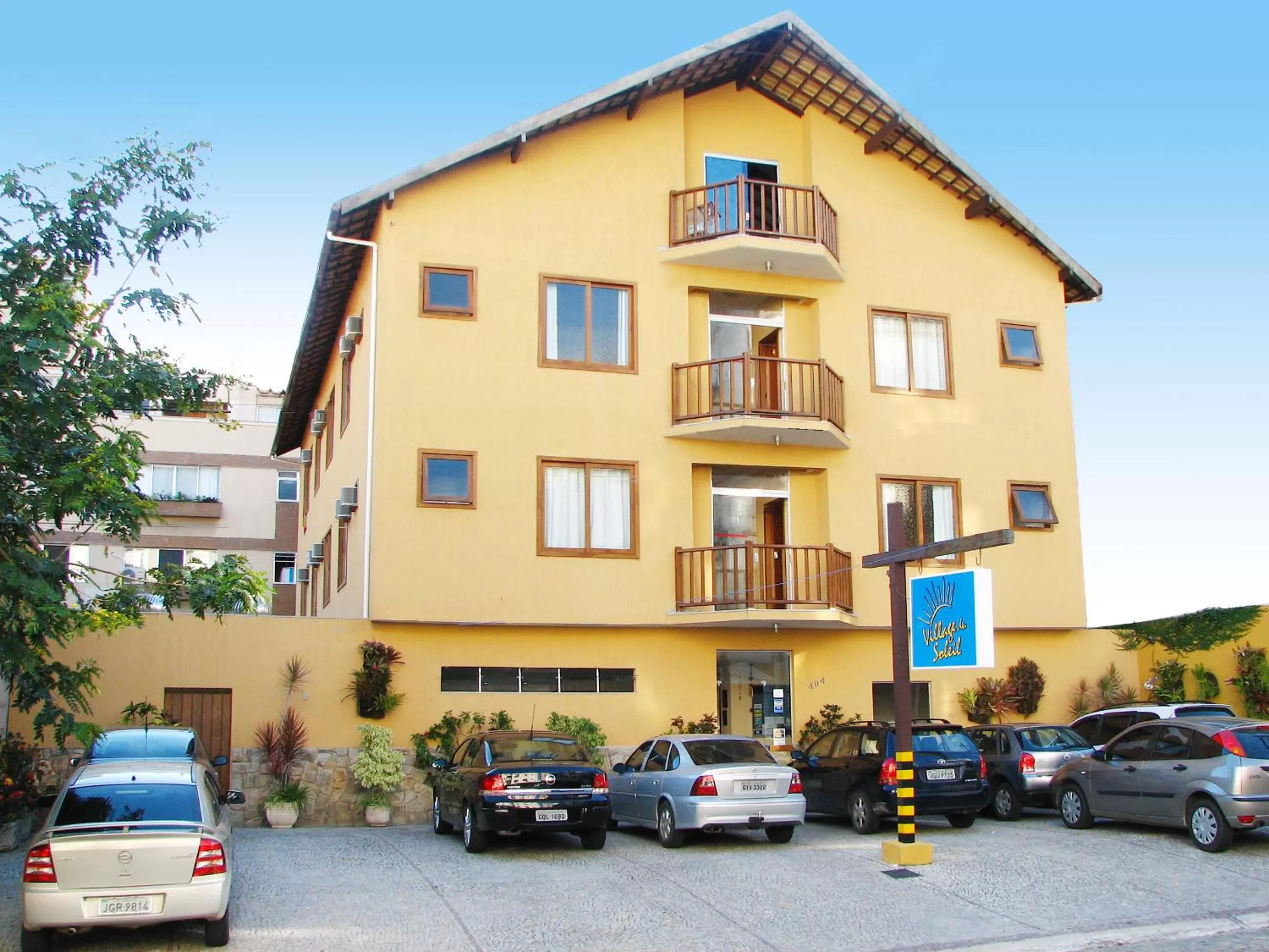 Facade/entrance in Village du Soleil