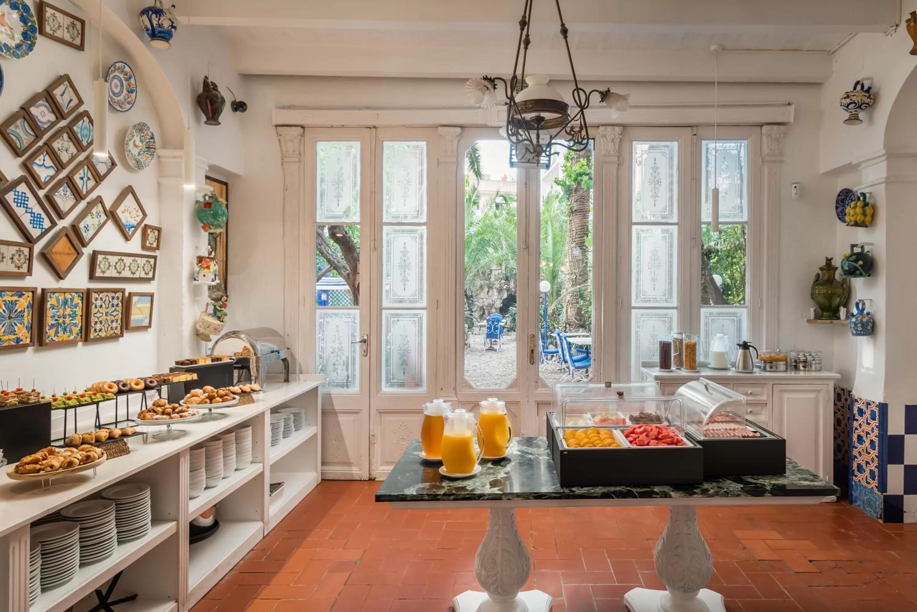 Breakfast in Hotel Medium Renaixença