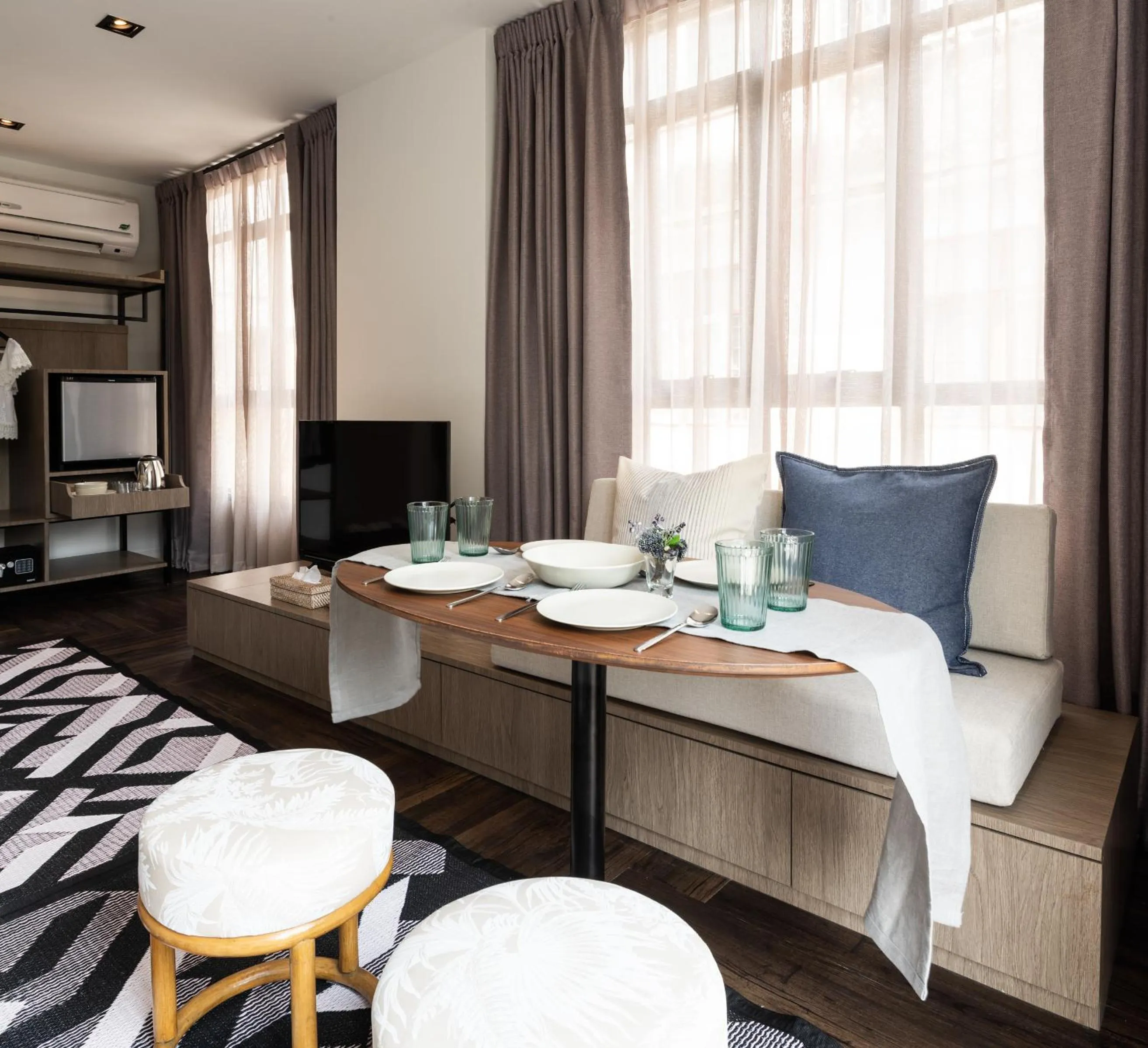 Seating area in Warm Window Silom