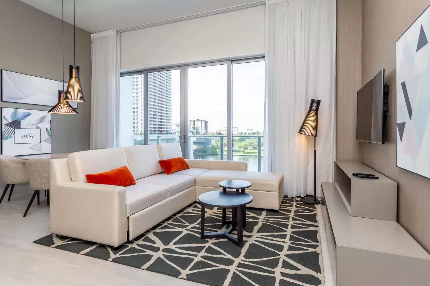 Apartment with Intracoastal Waterway and City View in Amazing Apartments at H Beach House Apartment with Intracoastal Waterway and City View in Amazing Apartments at H Beach House