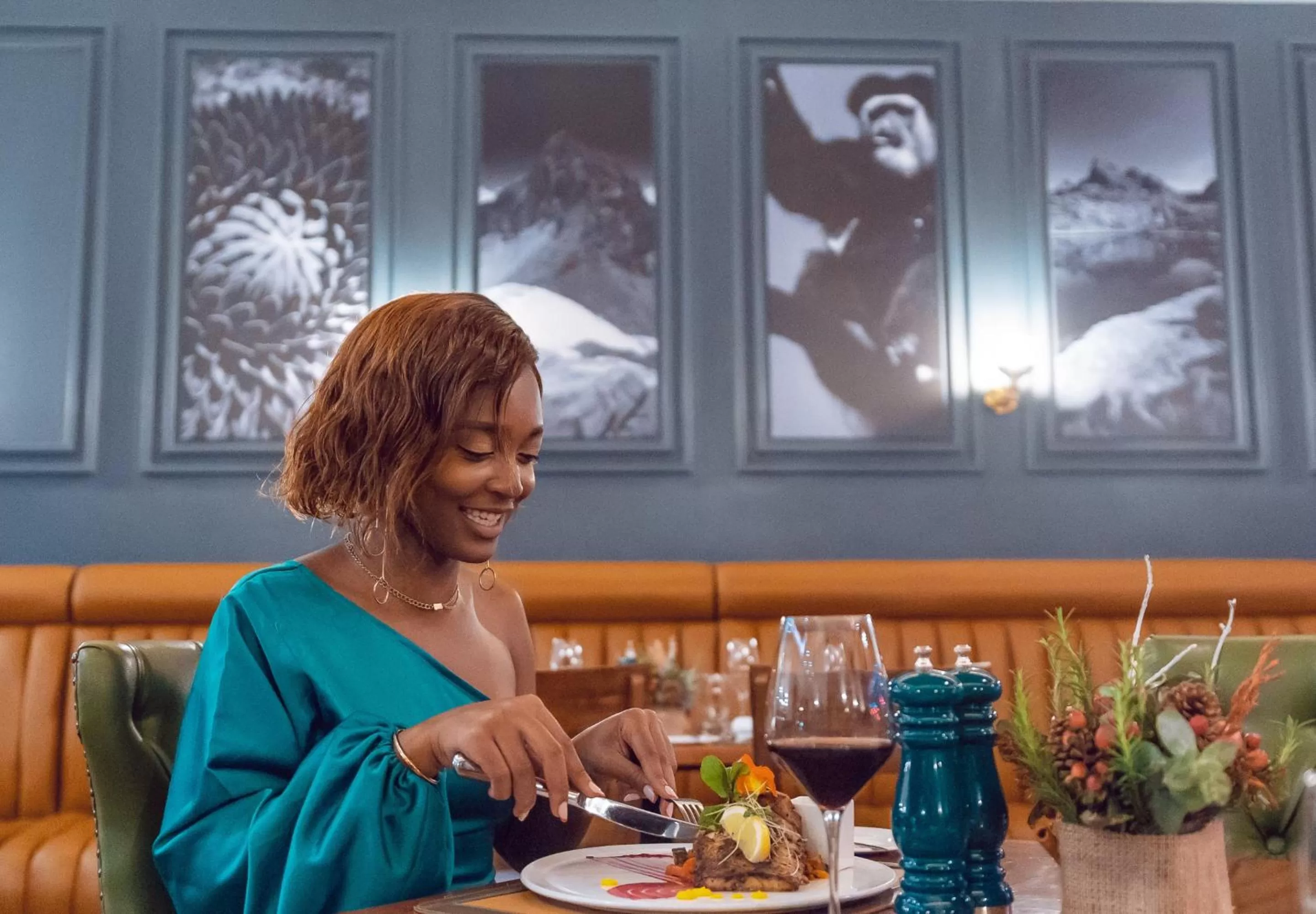 Restaurant/places to eat in Fairmont Mount Kenya Safari Club