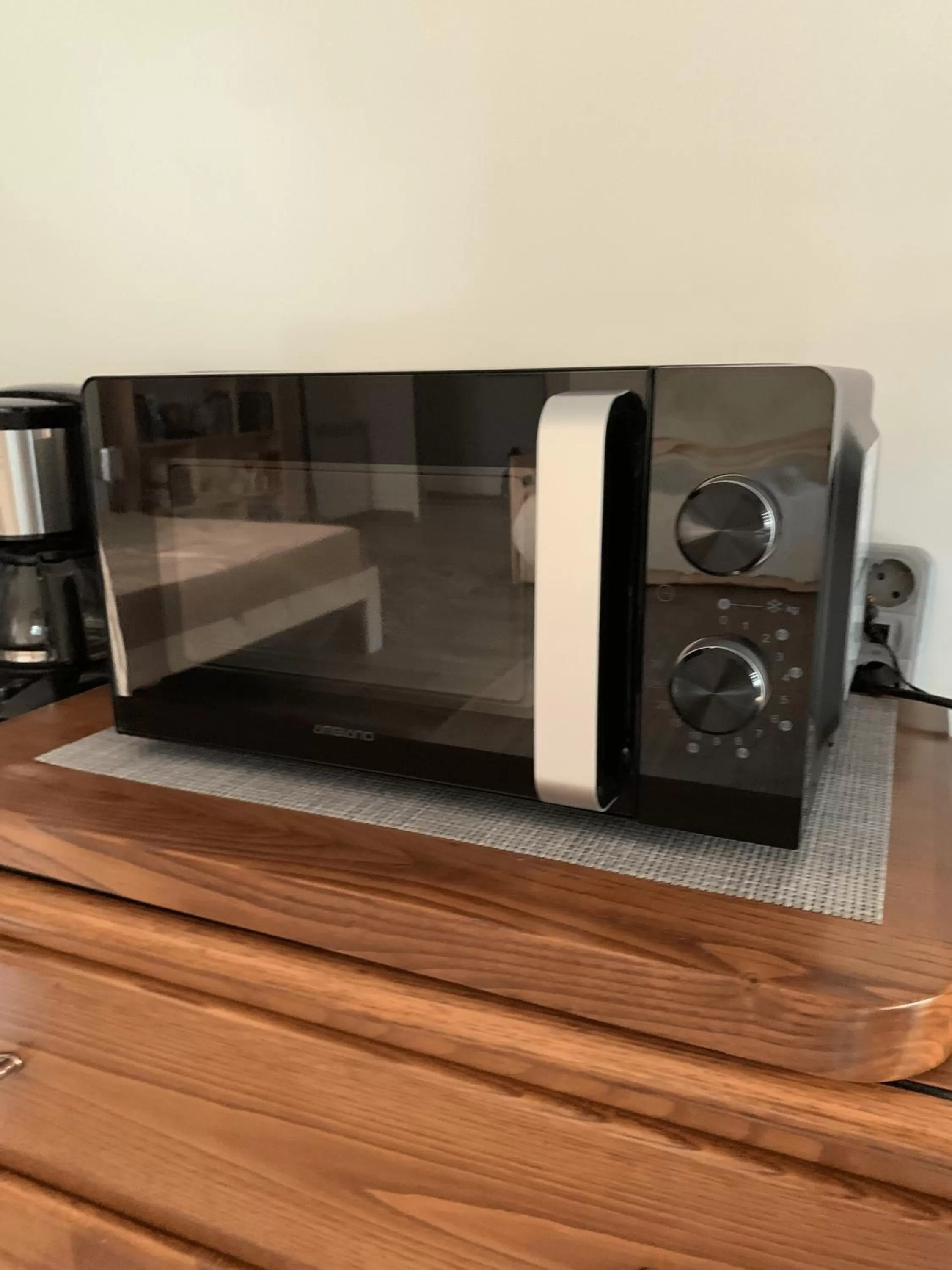 Coffee/tea facilities in Deluxe Studio com terraço e varanda privada - 'Casinha da Amoreira' Guesthouse