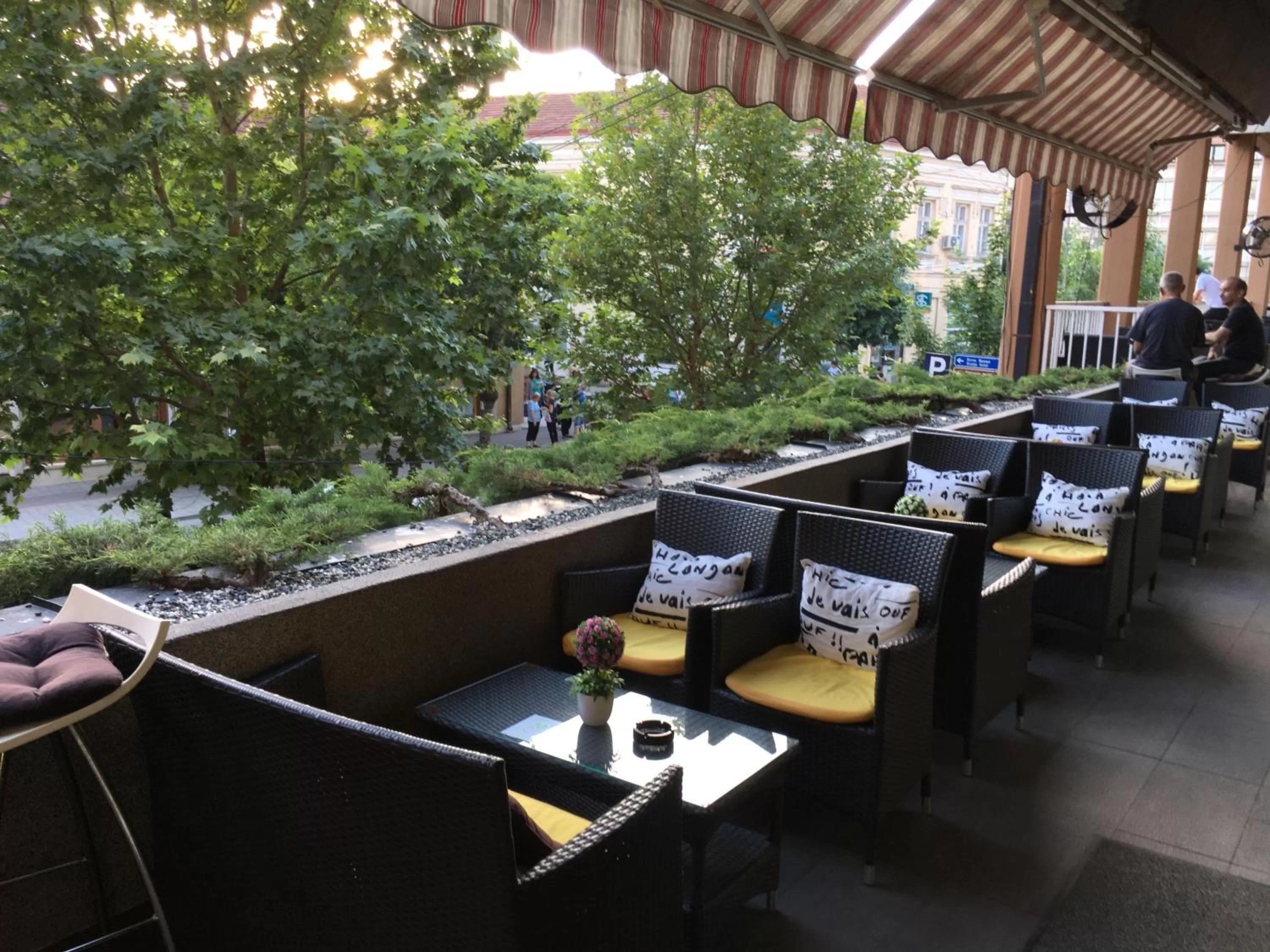 Restaurant/Places to Eat in B&B Rose