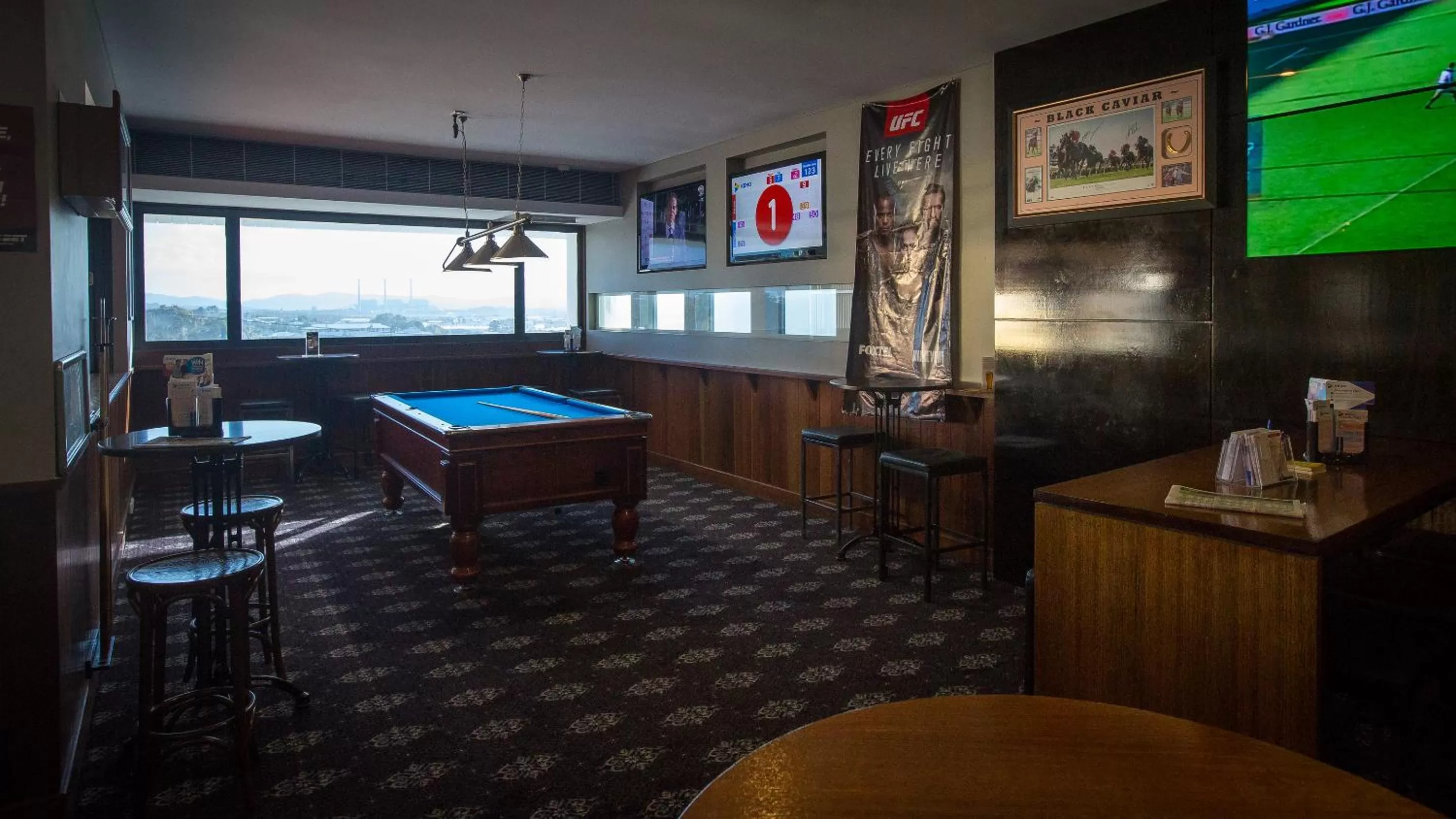 On site in Gladstone Reef Hotel Motel