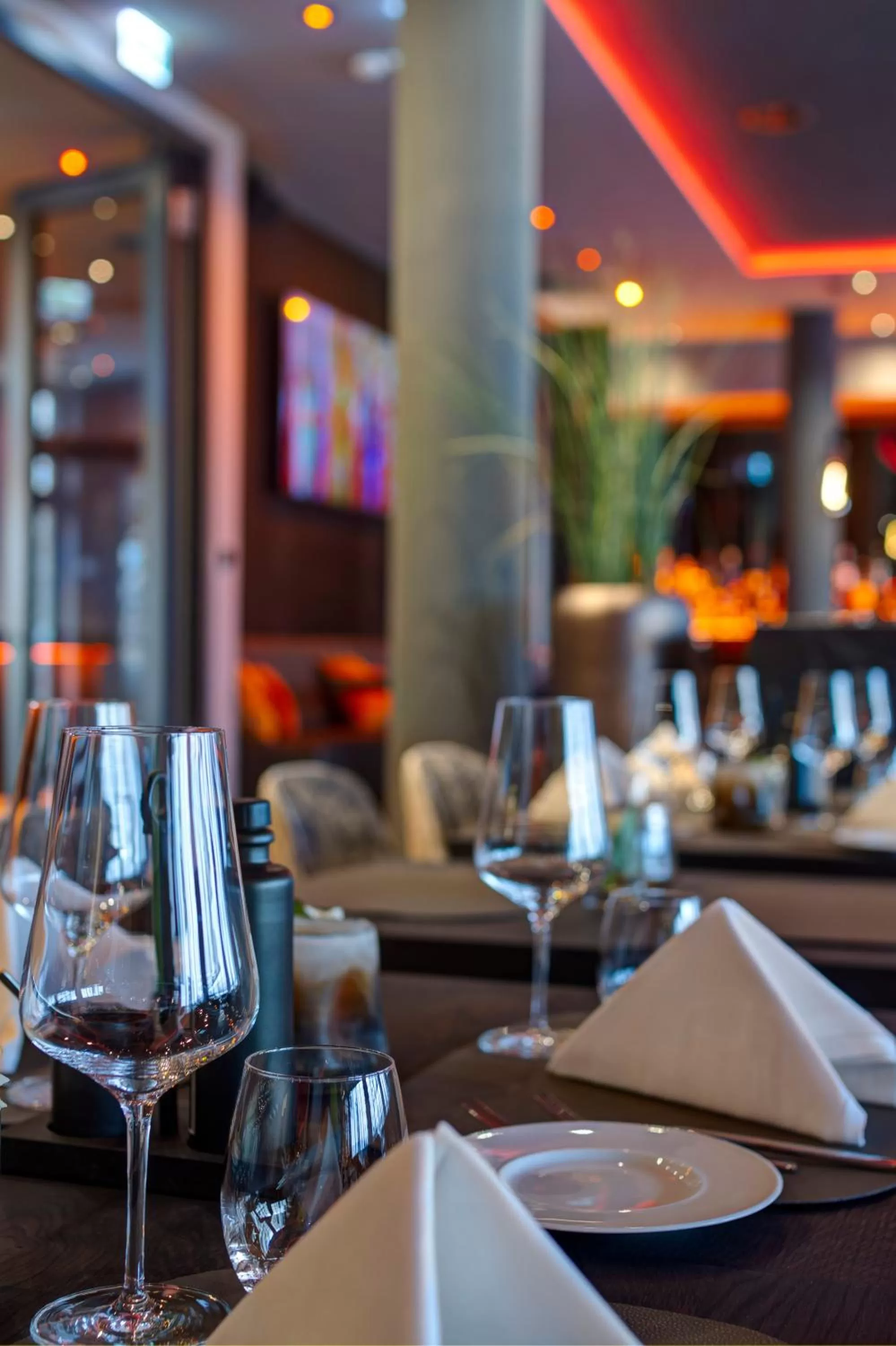 Restaurant/places to eat in Qube Hotel Bahnstadt