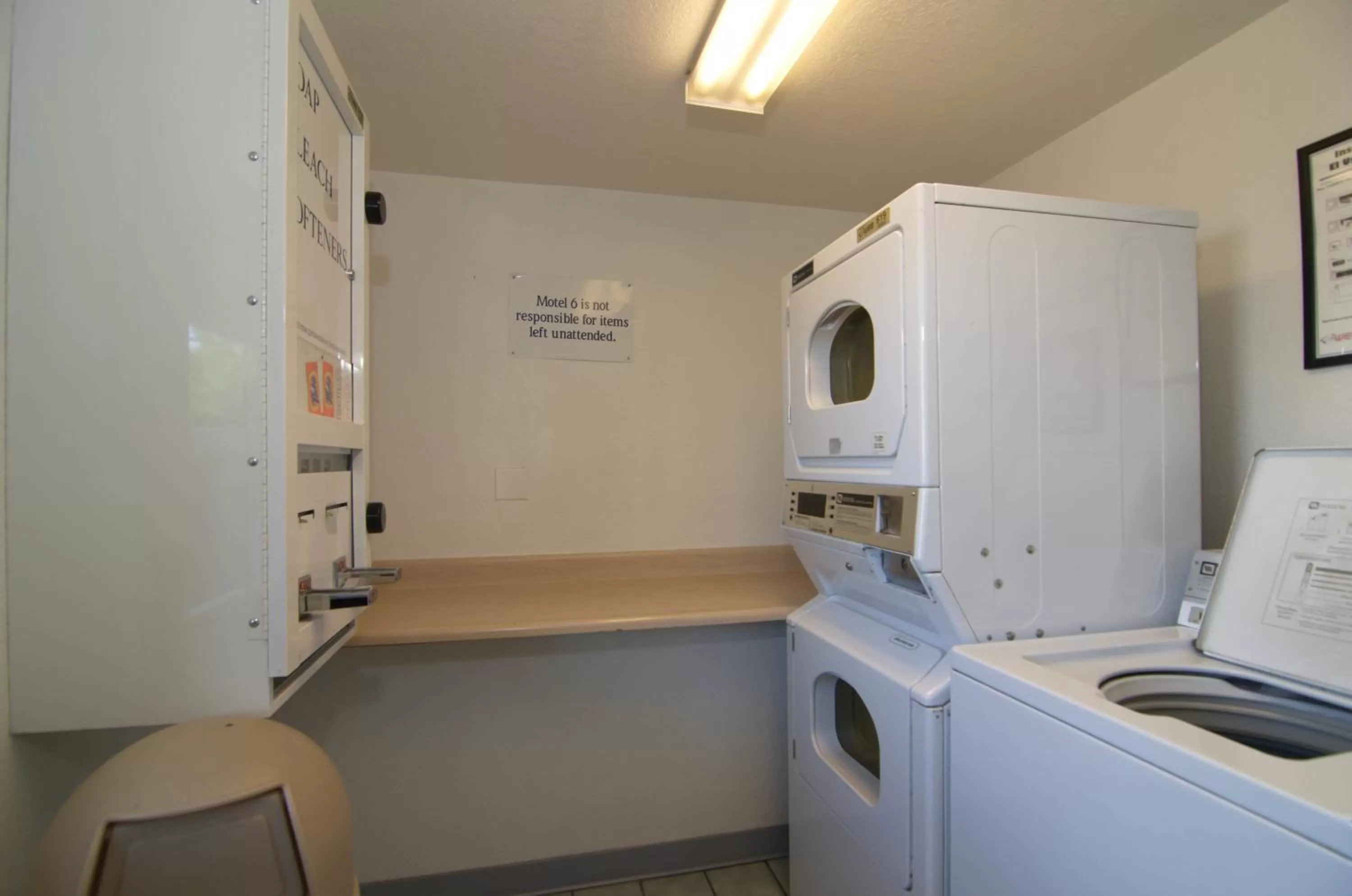 Decorative detail in Motel 6-North Palm Springs, CA - North