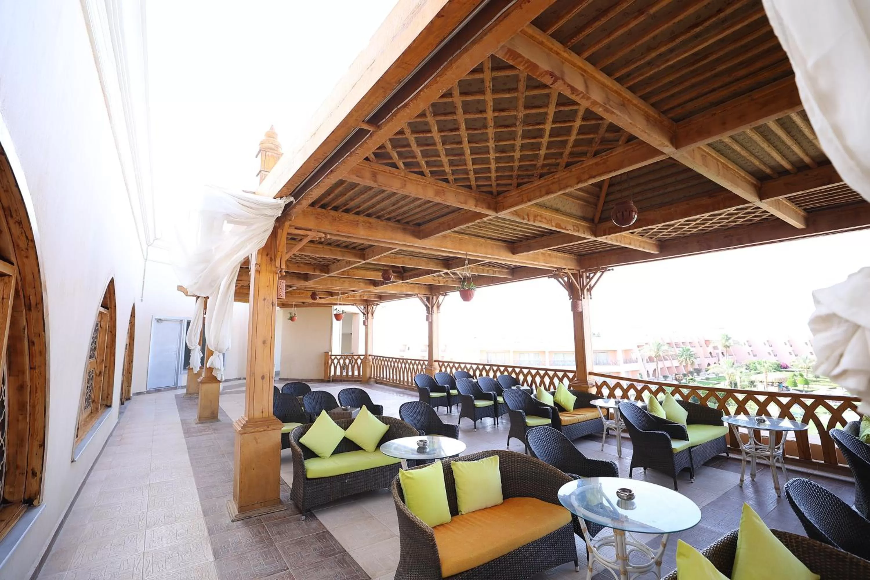 Communal lounge/ TV room in Jasmine Palace Resort