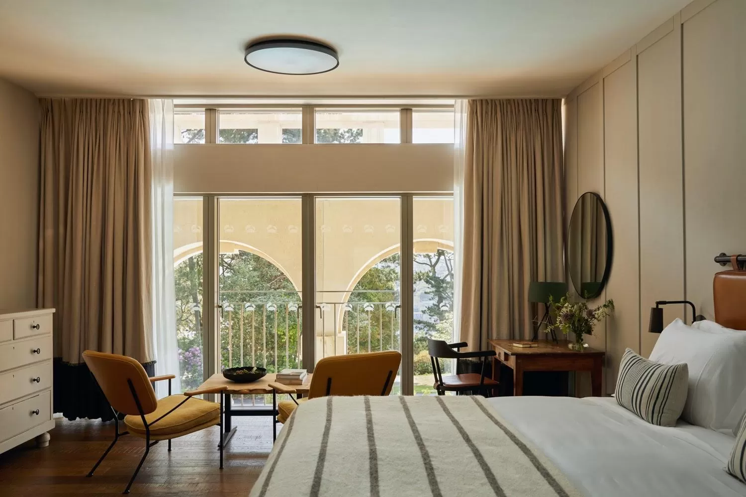 Bedroom, Bed in Fowey Hall Hotel