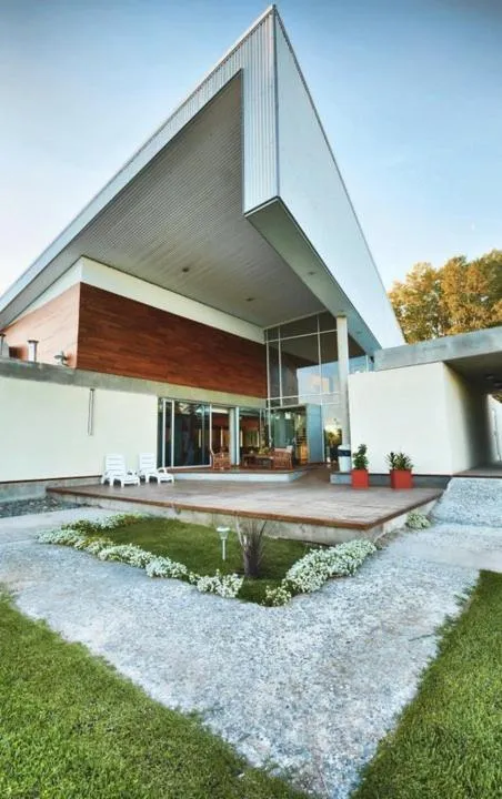 Facade/entrance in Herradura Hotel Suites