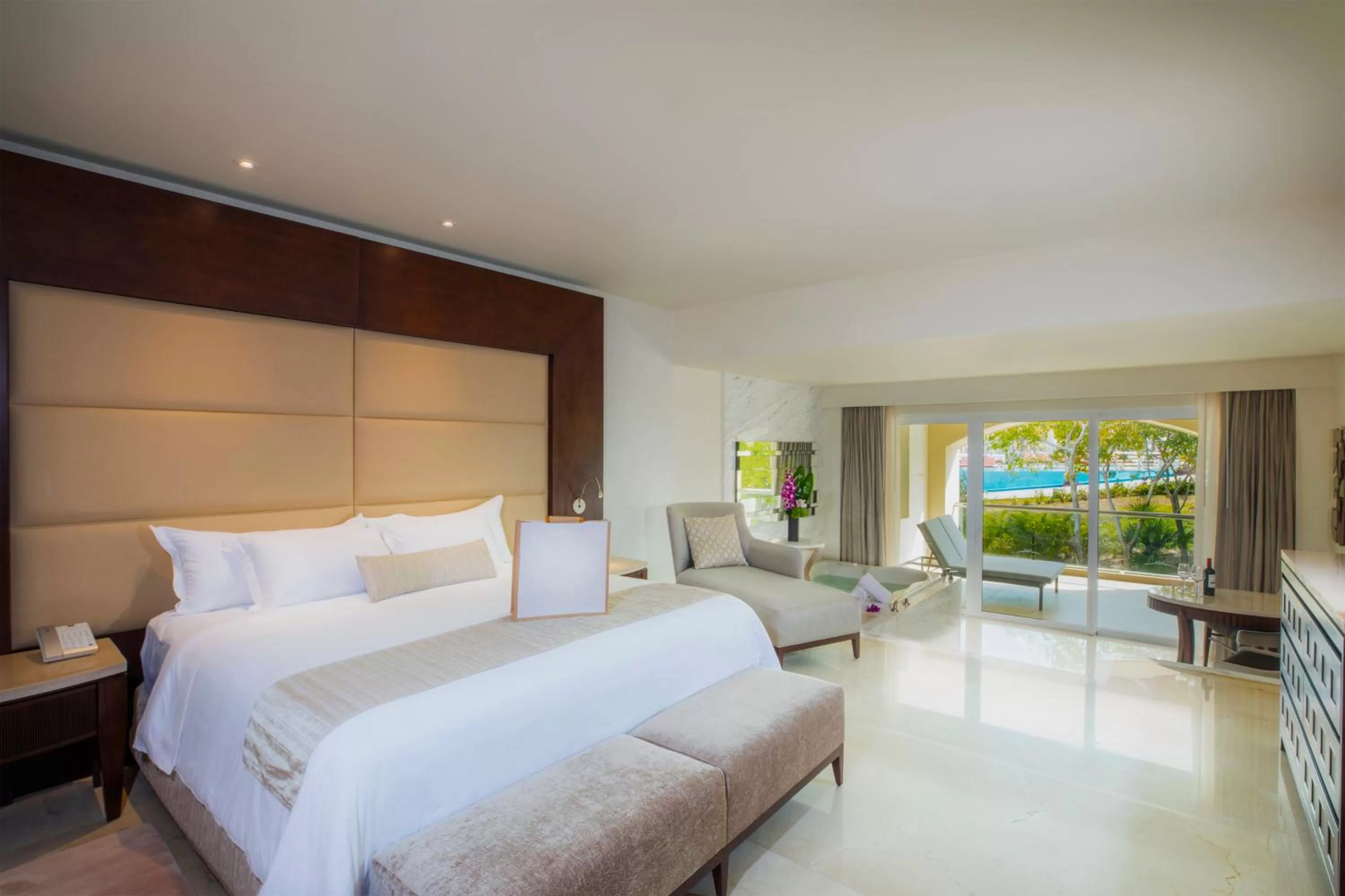 Grand Governor Suite - King Size Bed in Moon Palace The Grand Cancun All Inclusive