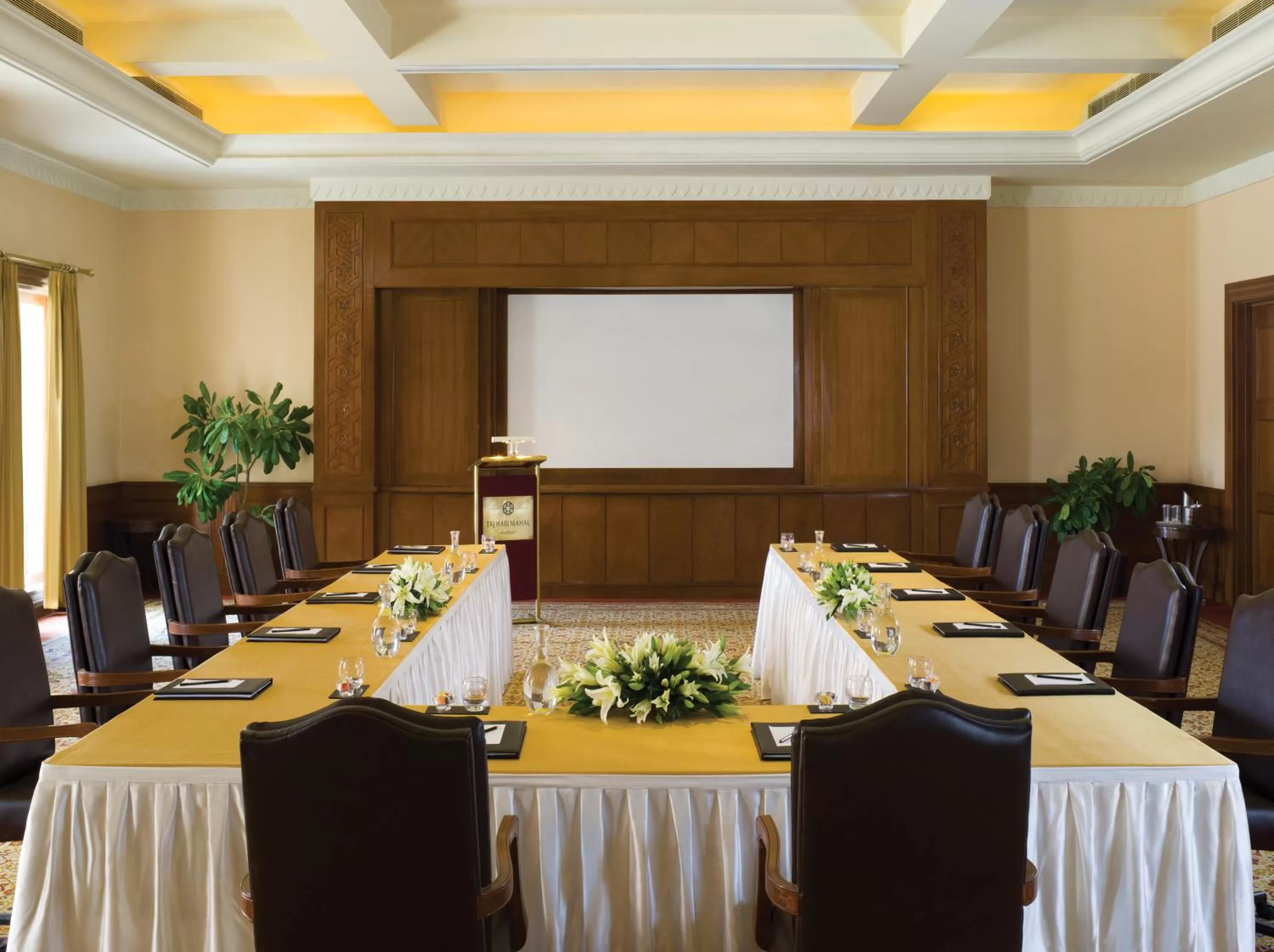 Business facilities in Taj Hari Mahal Jodhpur