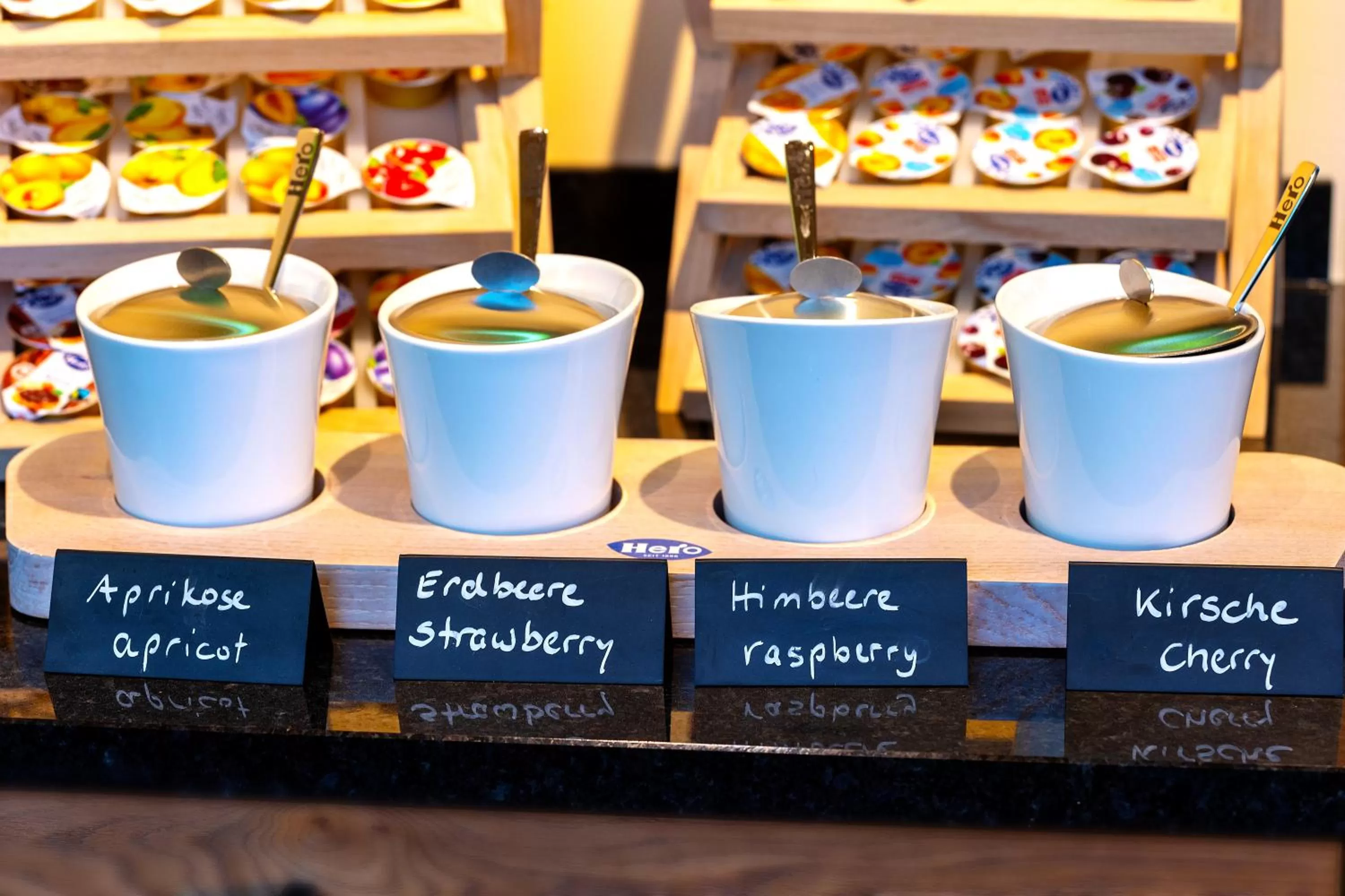 Buffet breakfast in Hotel Linde - 24h Self Check-in