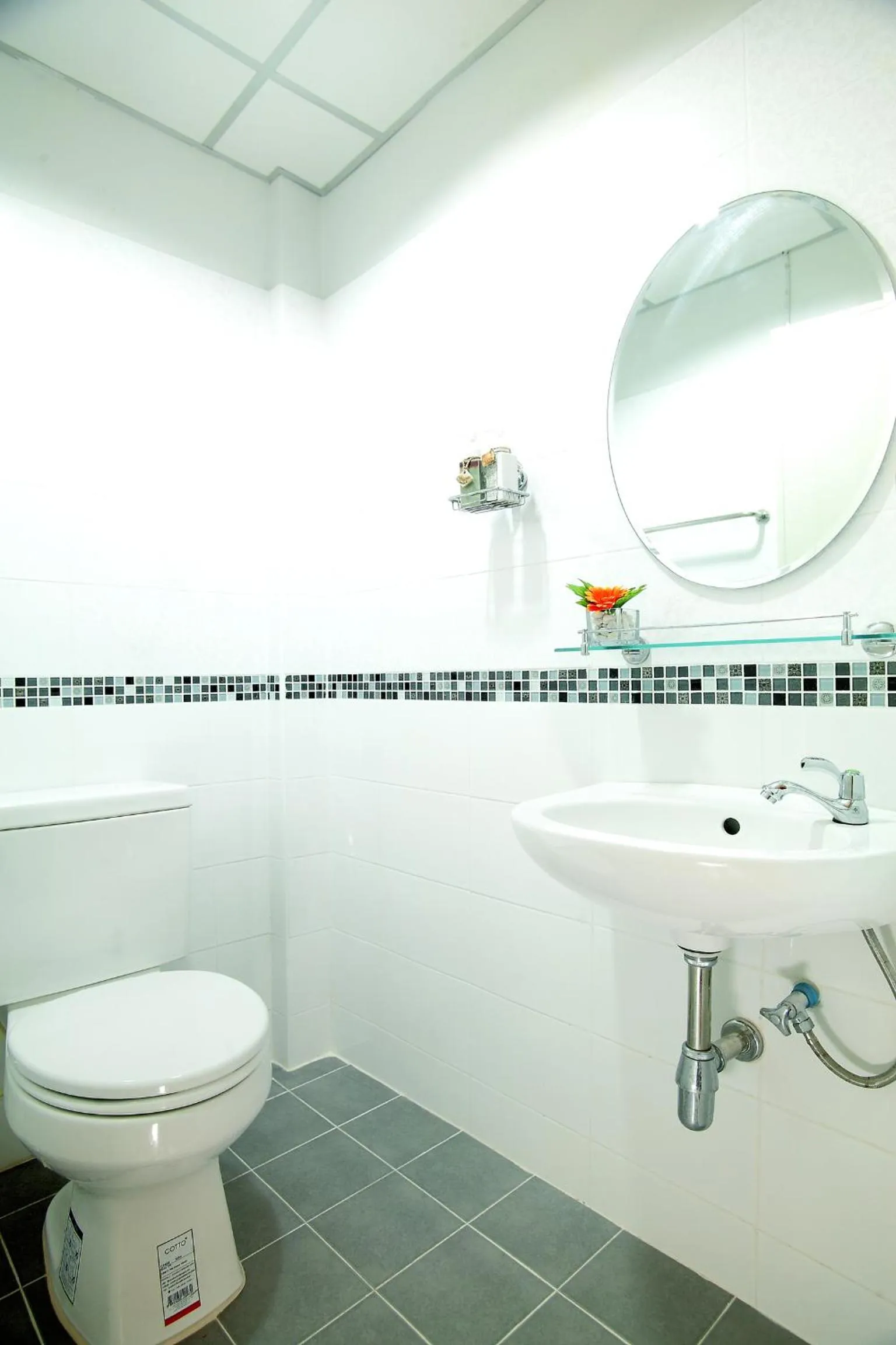 Bathroom in Smile Inn