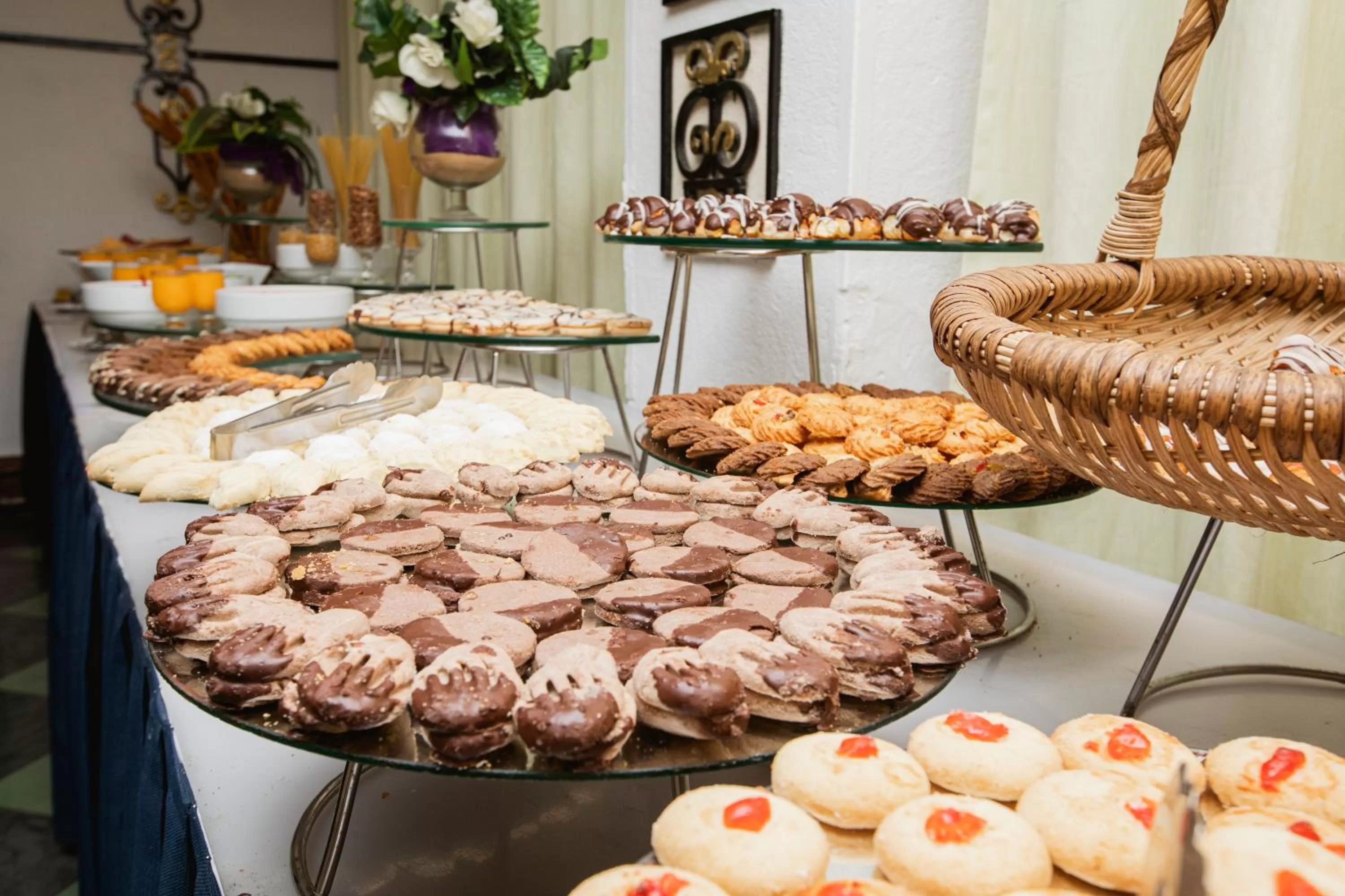 Buffet breakfast in AIFU Hotel El Montazah Alexandria