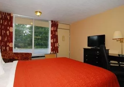 King Room - Smoking  in Quality Inn Ada near University