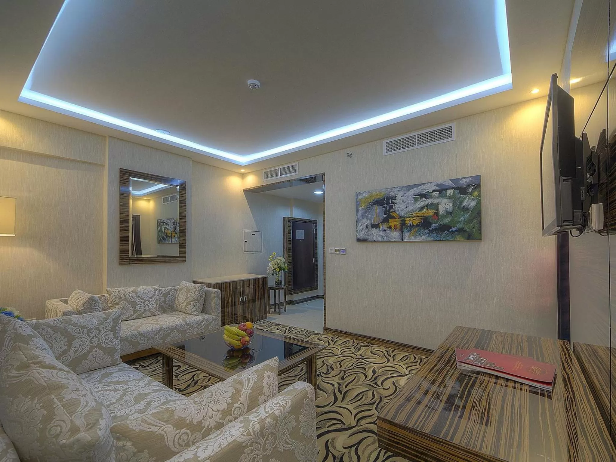 Living room in Orchid Vue Hotel