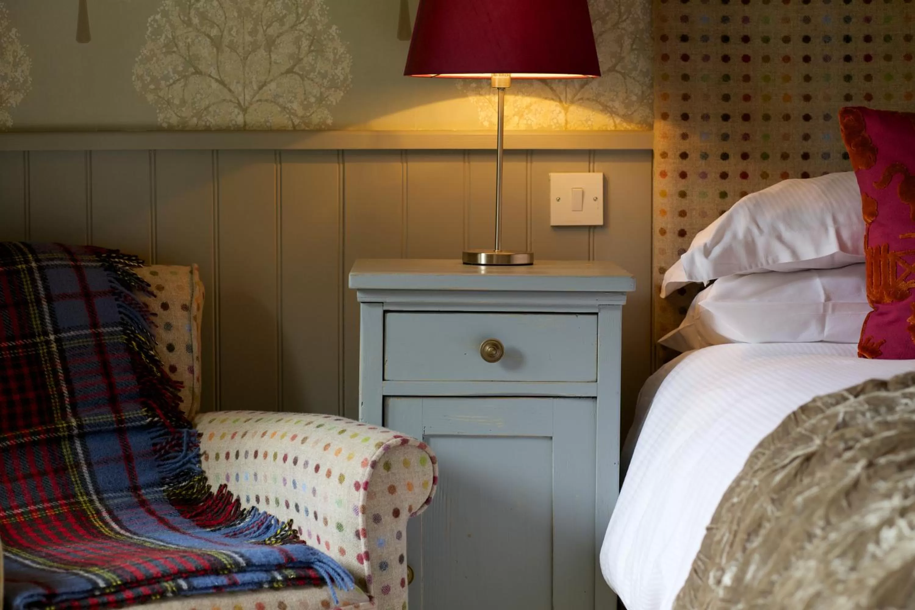 Photo of the whole room, Bed in Pear Tree Inn Whitley