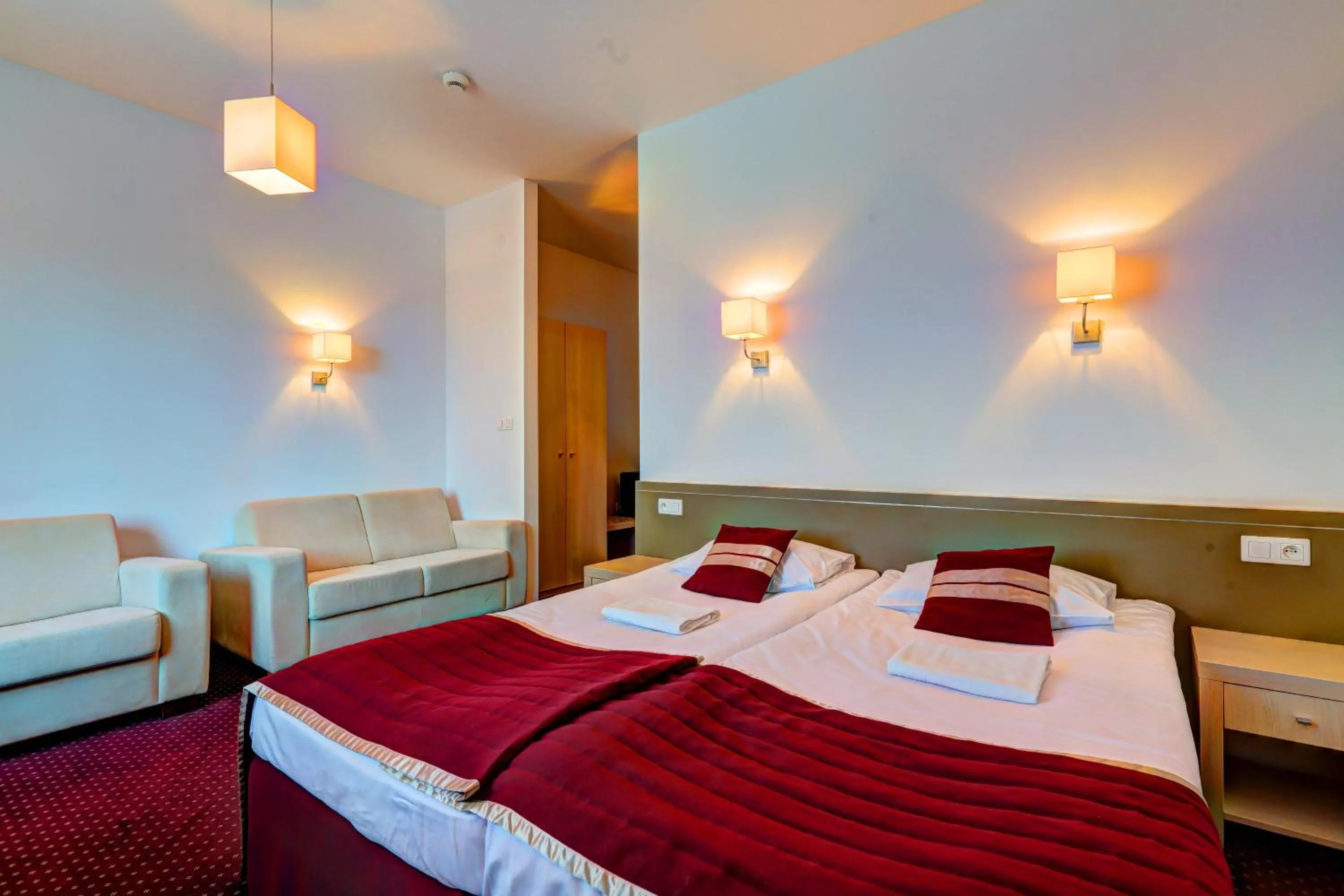 Bedroom, Bed in Arche Hotel Siedlce