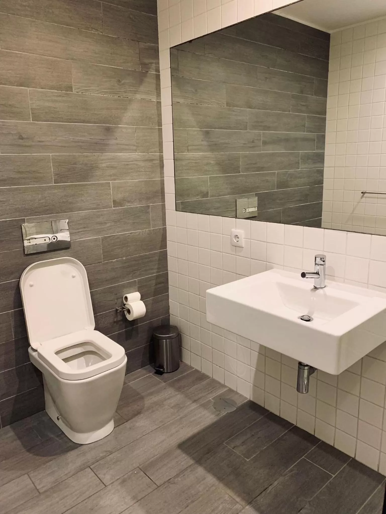 Bathroom in Hotel do Paço By VimaHotels